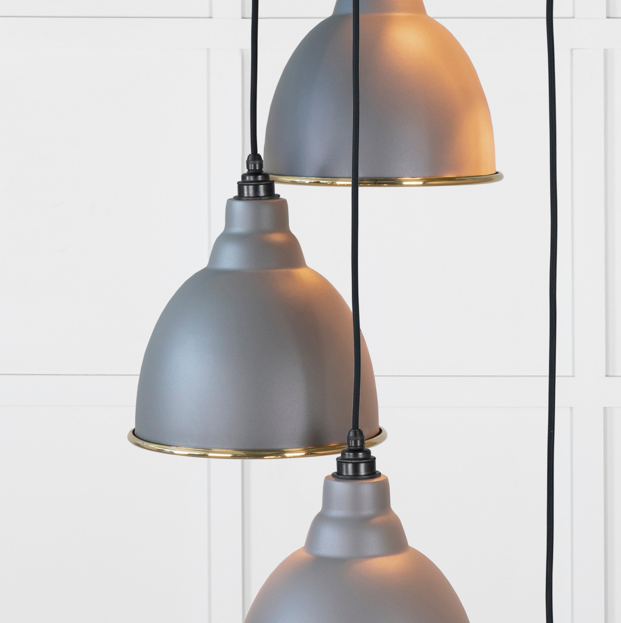 Smooth Brass Brindley Cluster Pendant Light Bluff, Underside.