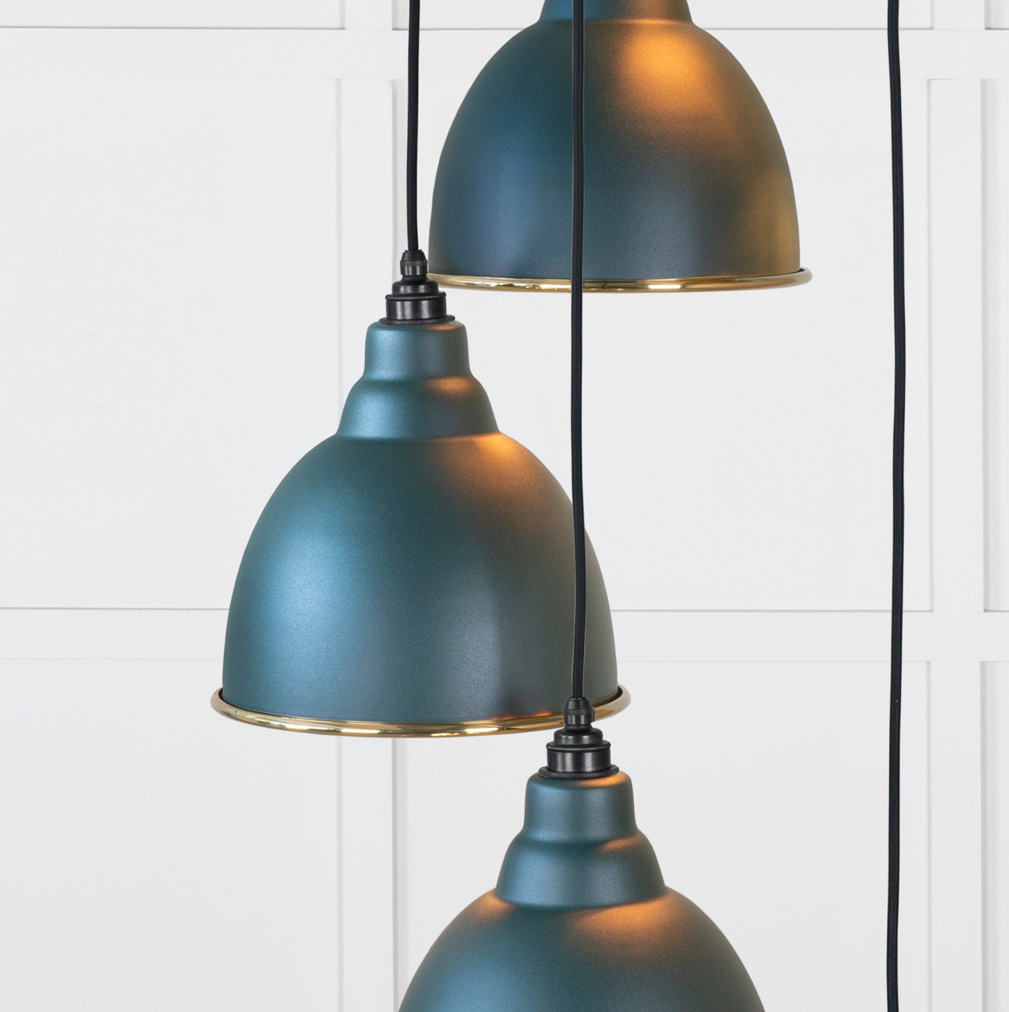 Smooth Brass Brindley Cluster Pendant Light Dingle, Underside.