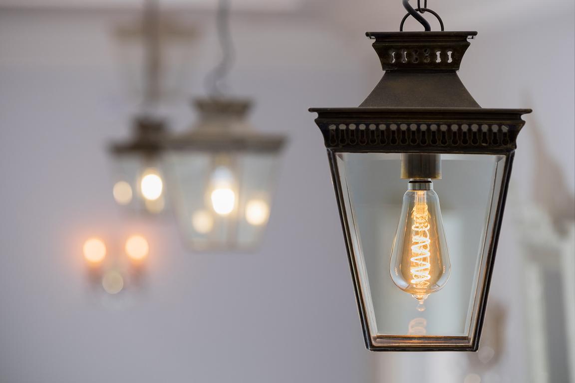 Thamesmead E27 4W Vintage Teardrop Sunset White High CRI LED Bulb