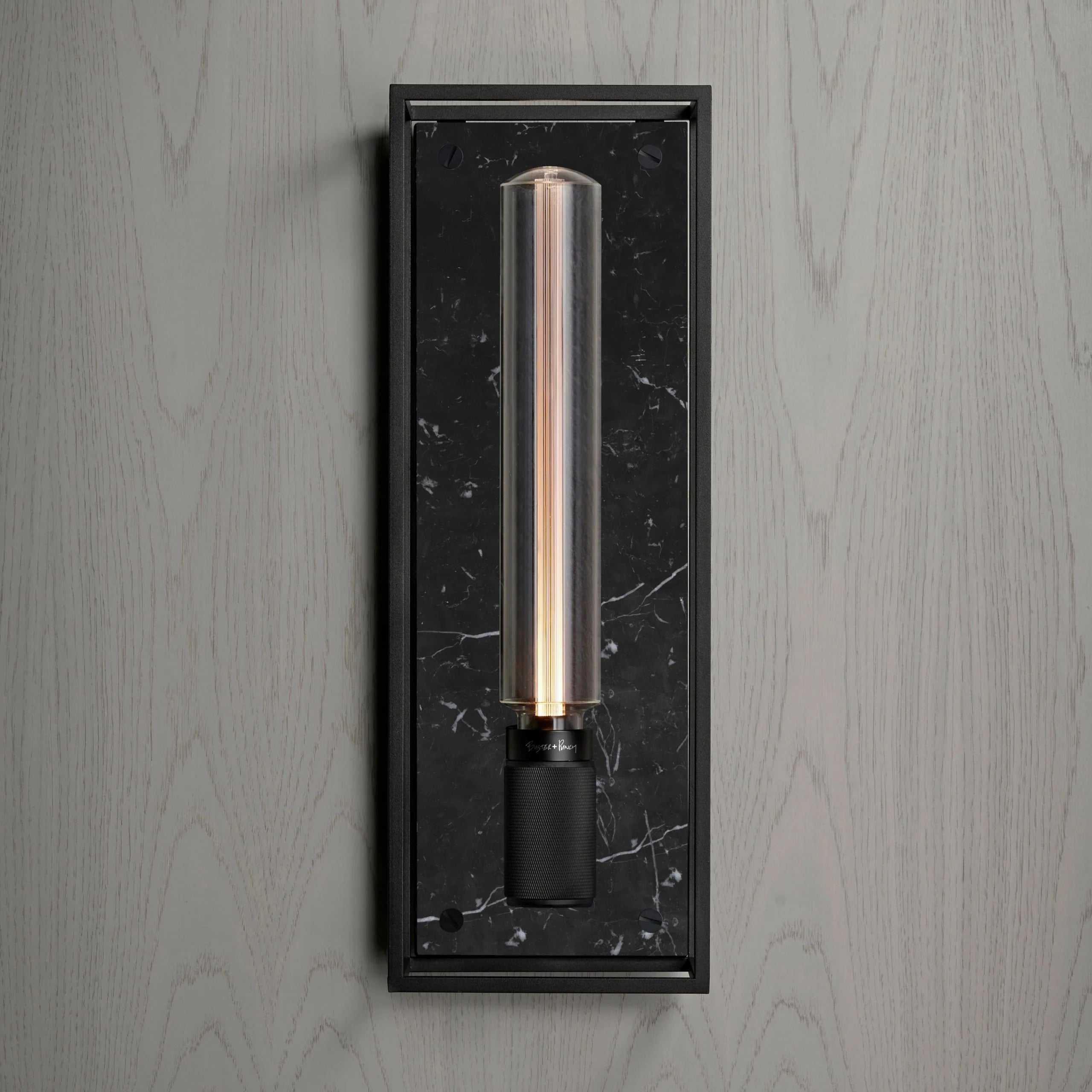 Buster Bulb/ Tube lifestyle image 