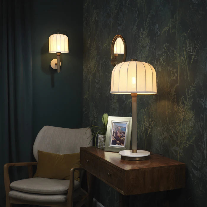 Heslop Wall Light