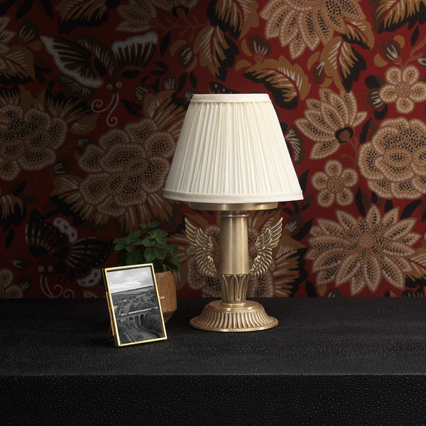 Icarus Rechargeable Table Lamp