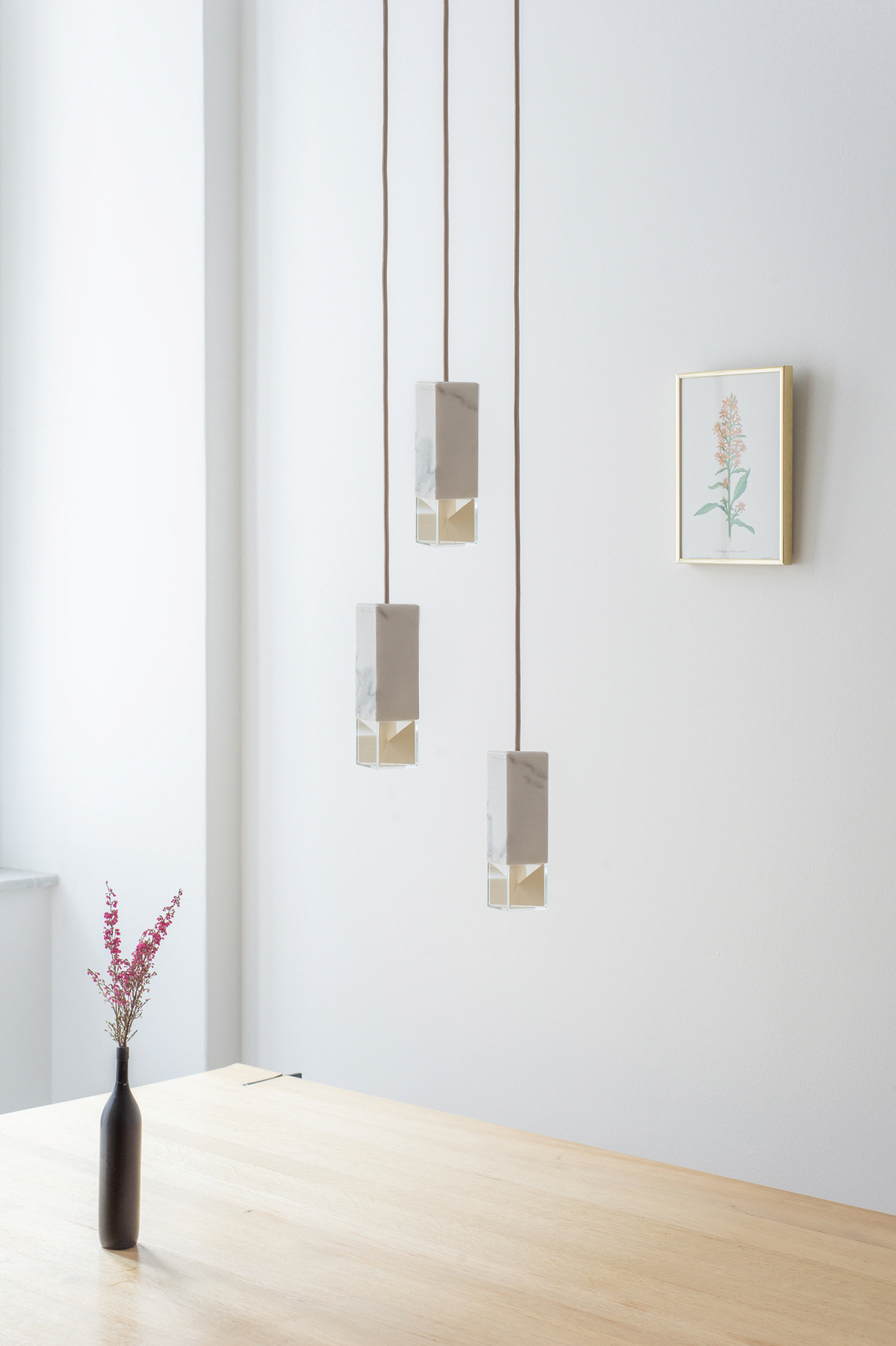 Lamp/ One Marble Trio Chandelier lifestyle picture 