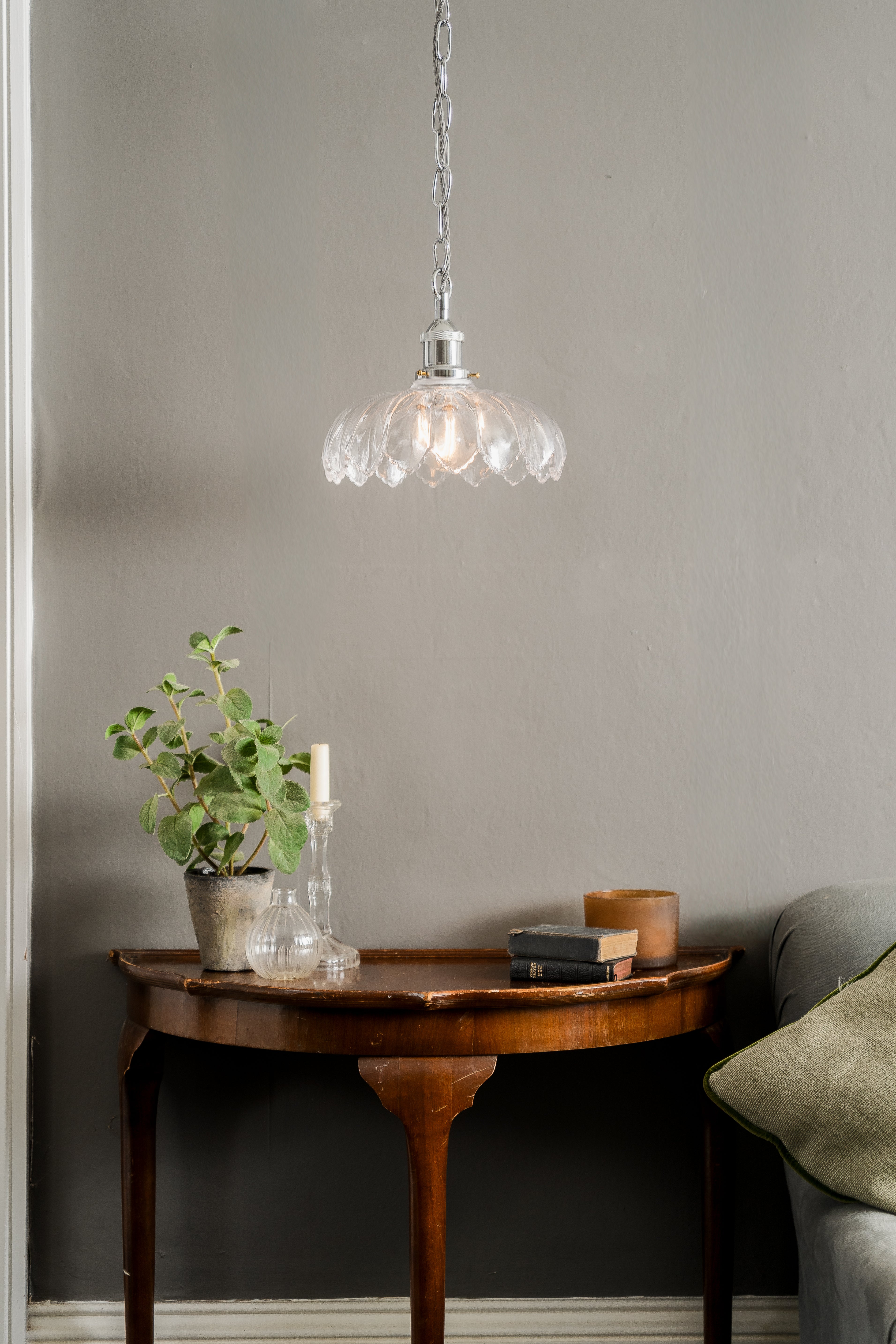 Organic Flora Clear Glass Pendant Light