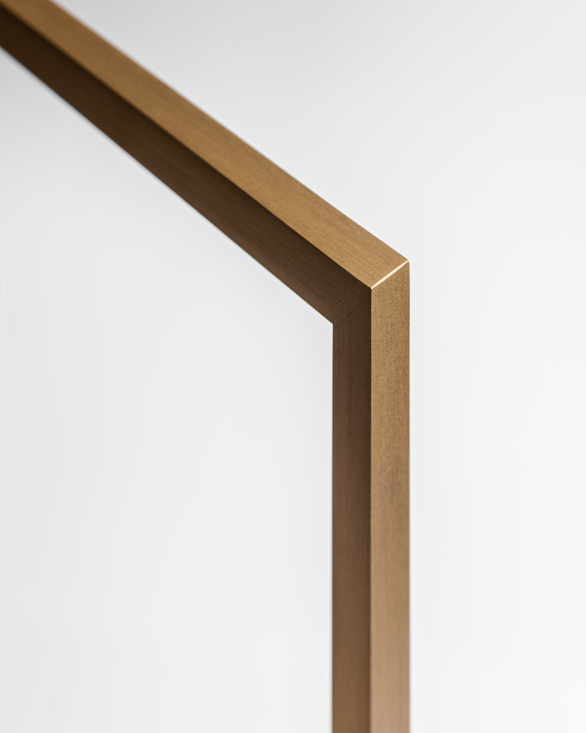 Lamp/ Two Wood Revamp 01 beam