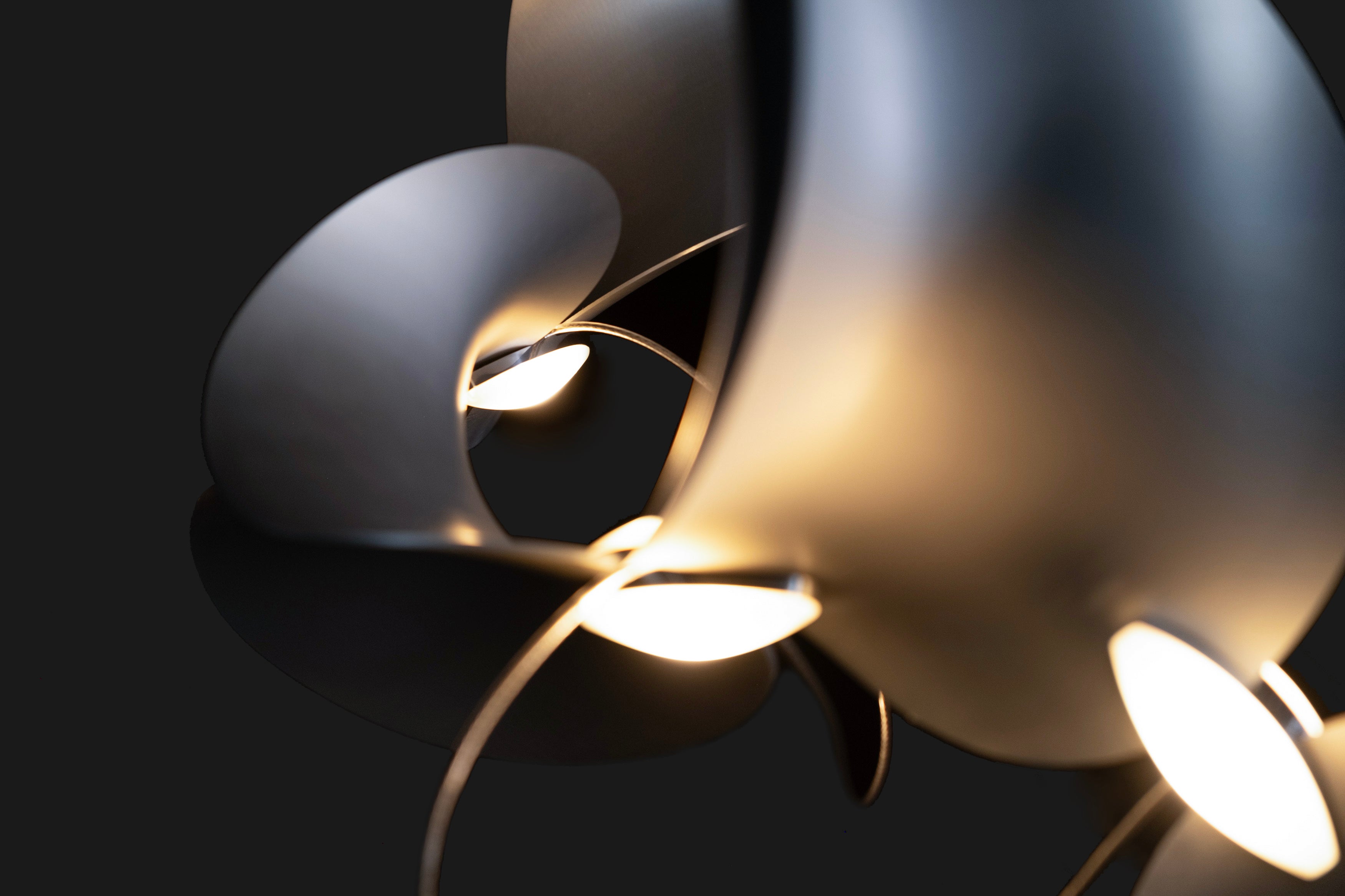 Moss Dune 10 Spiral Lamp