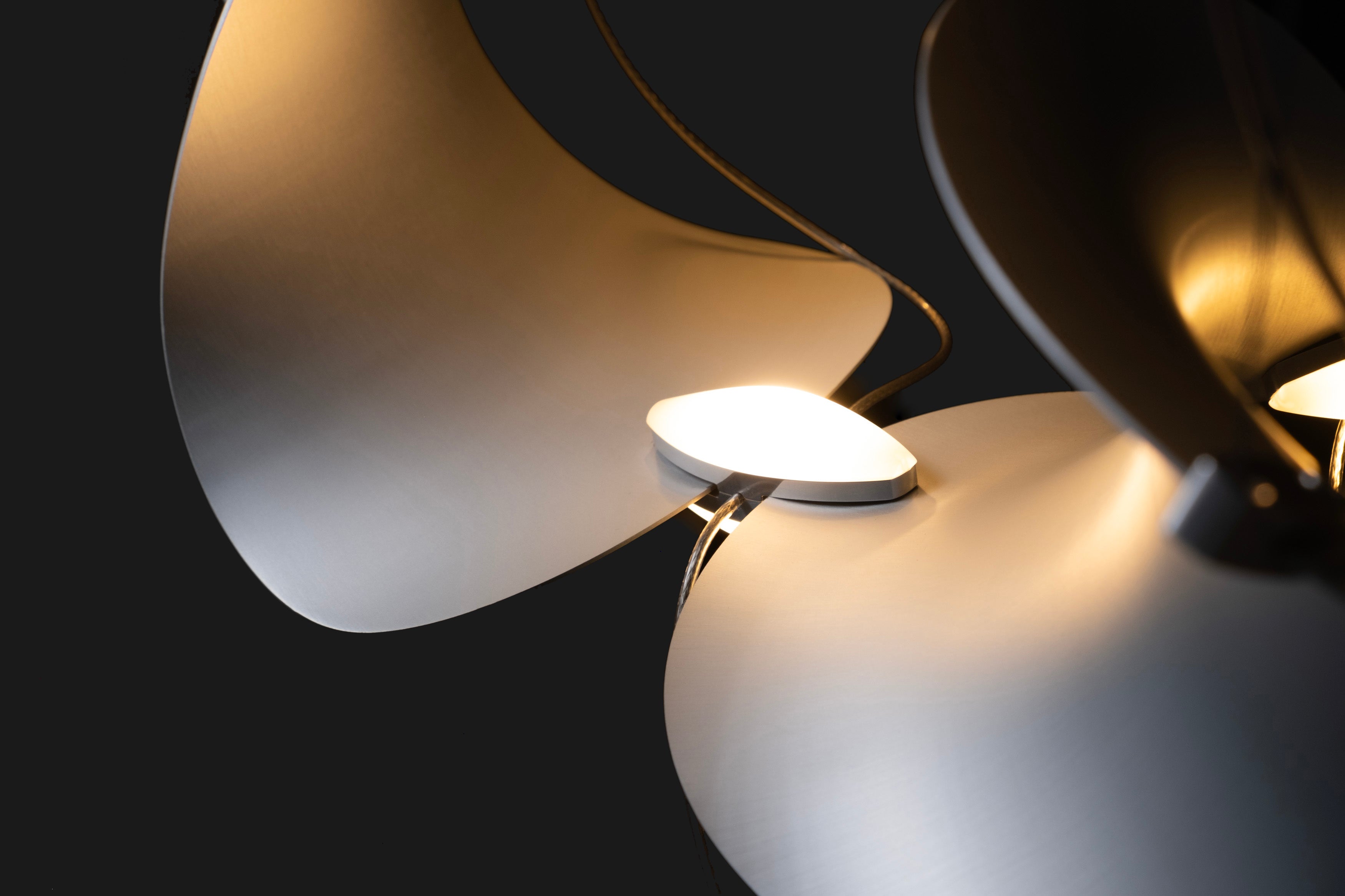 Moss Dune 10 Spiral Lamp