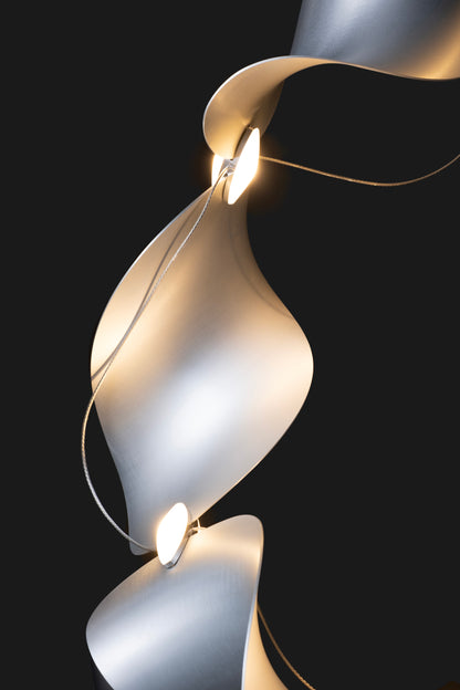 Moss Dune 8 Vertical Line Lamp
