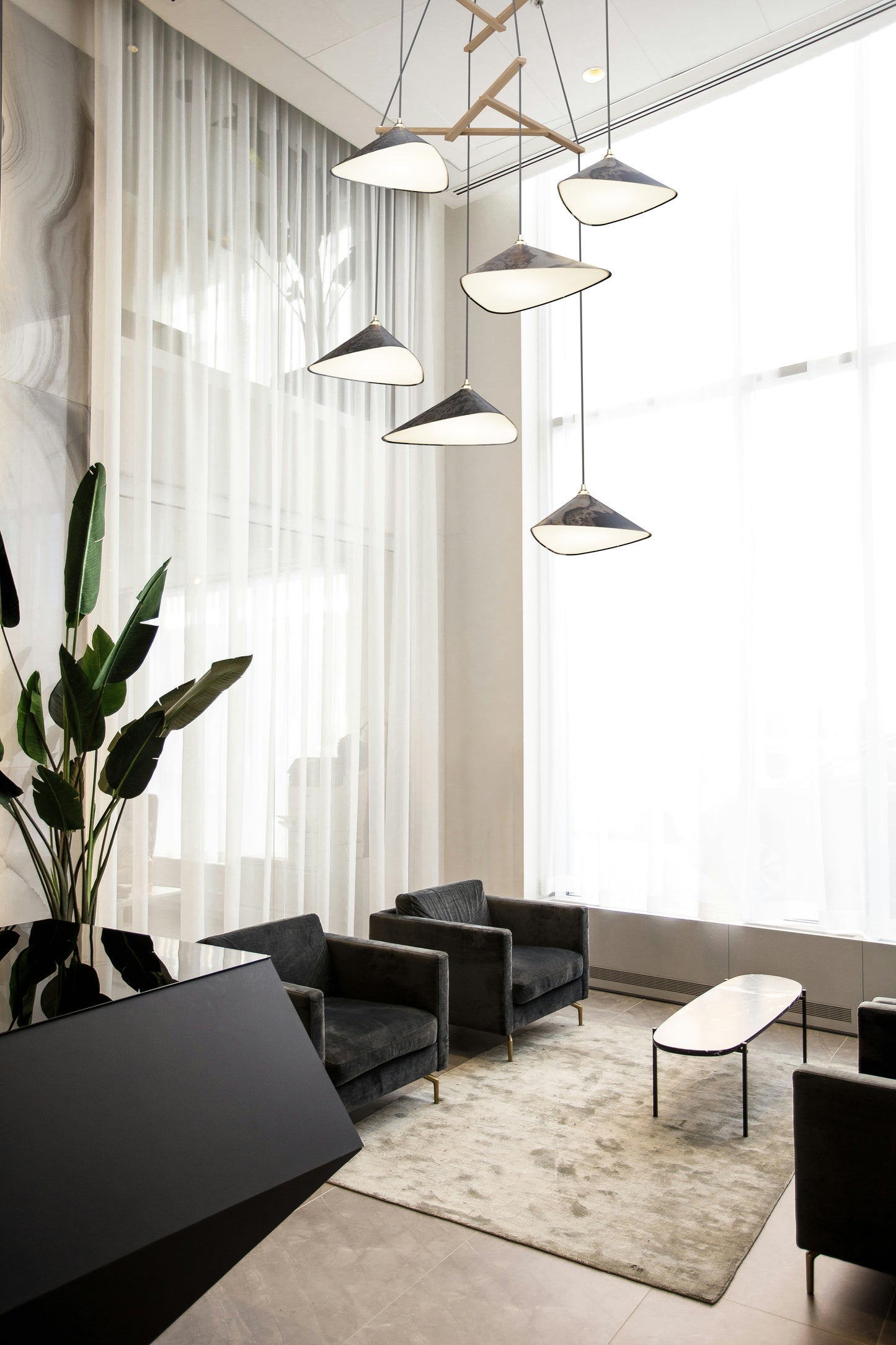 Moss Emily V8 Lamp