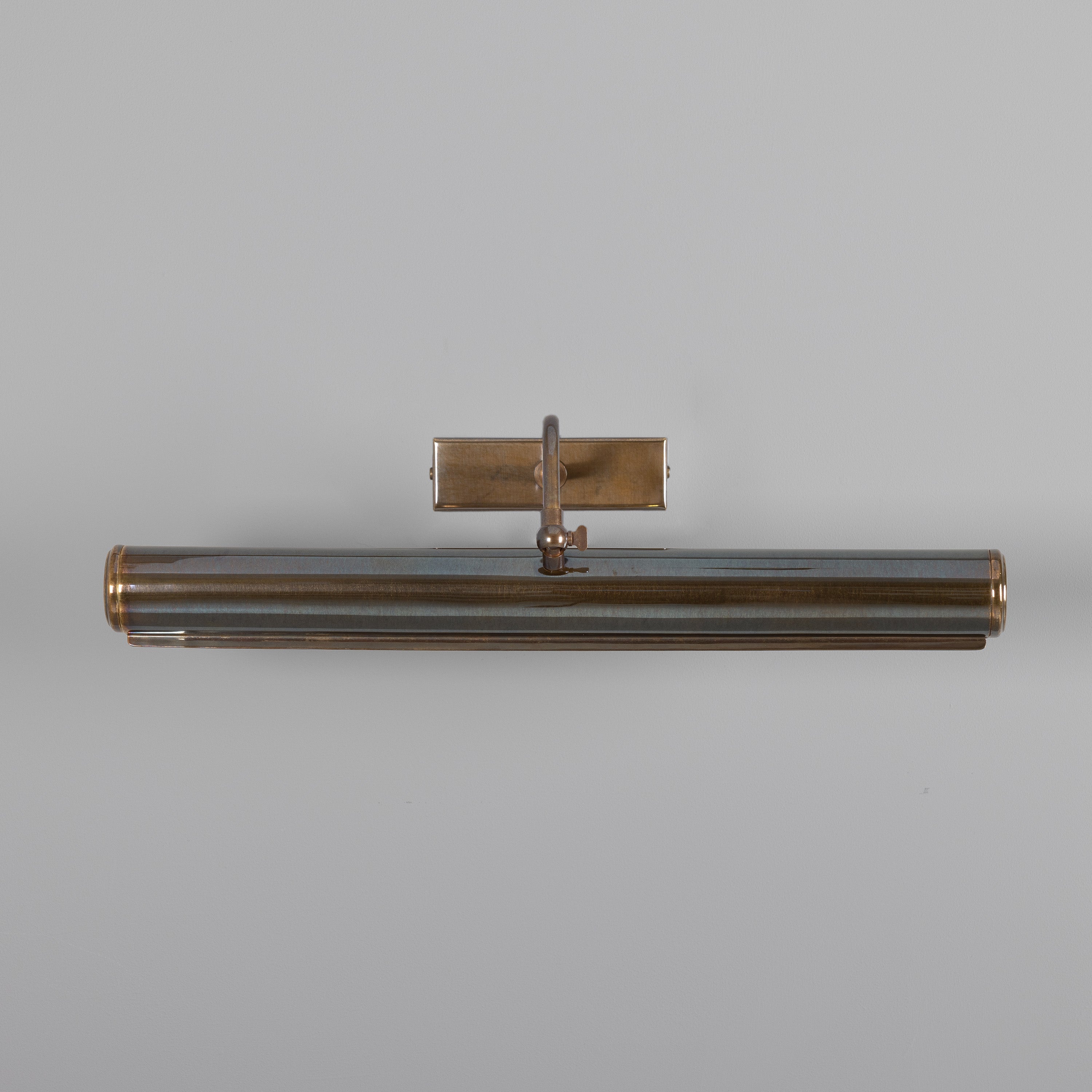 Dublin Brass Picture Light 50.5cm Product Shot
