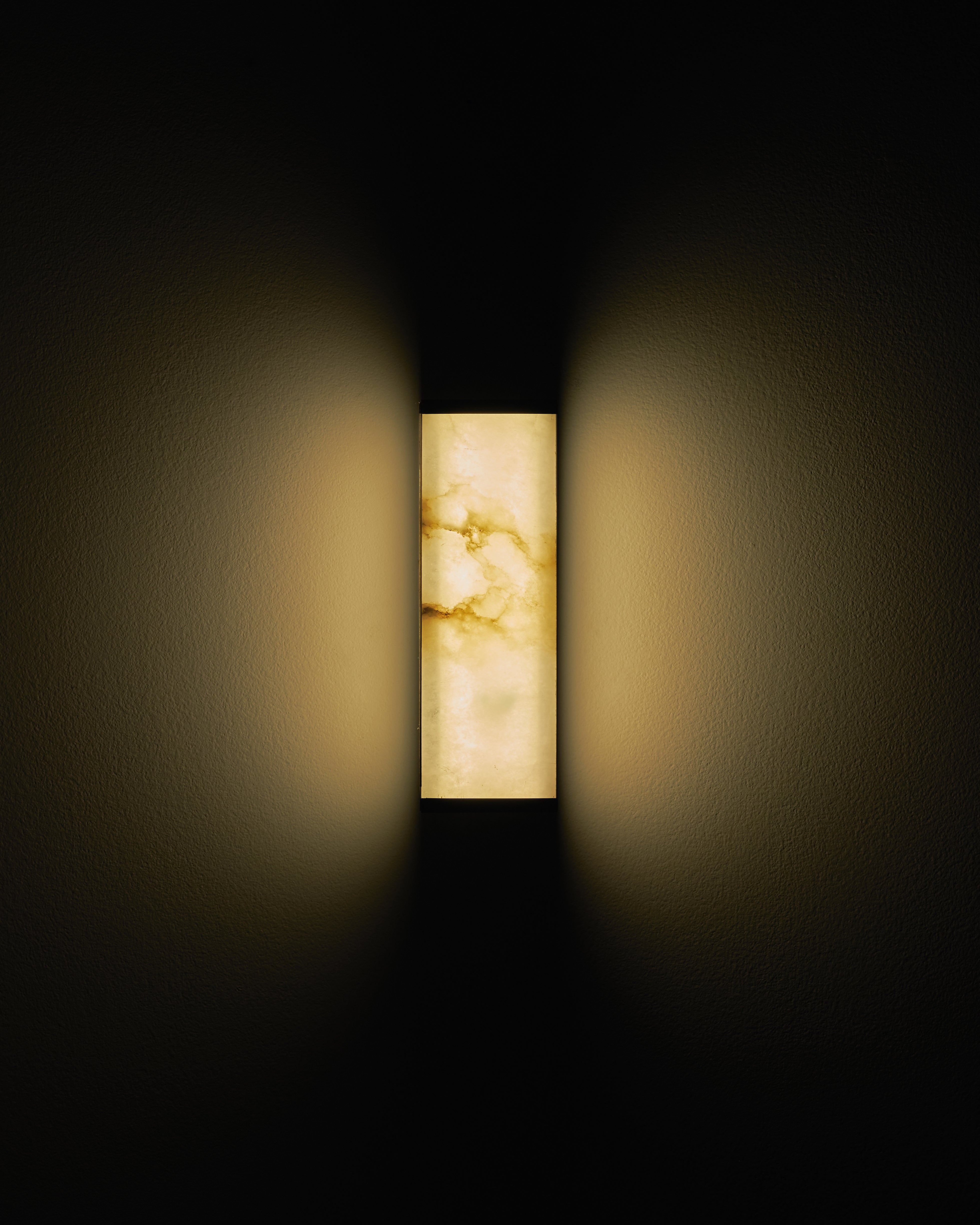Tech Wall Light bronze, front on