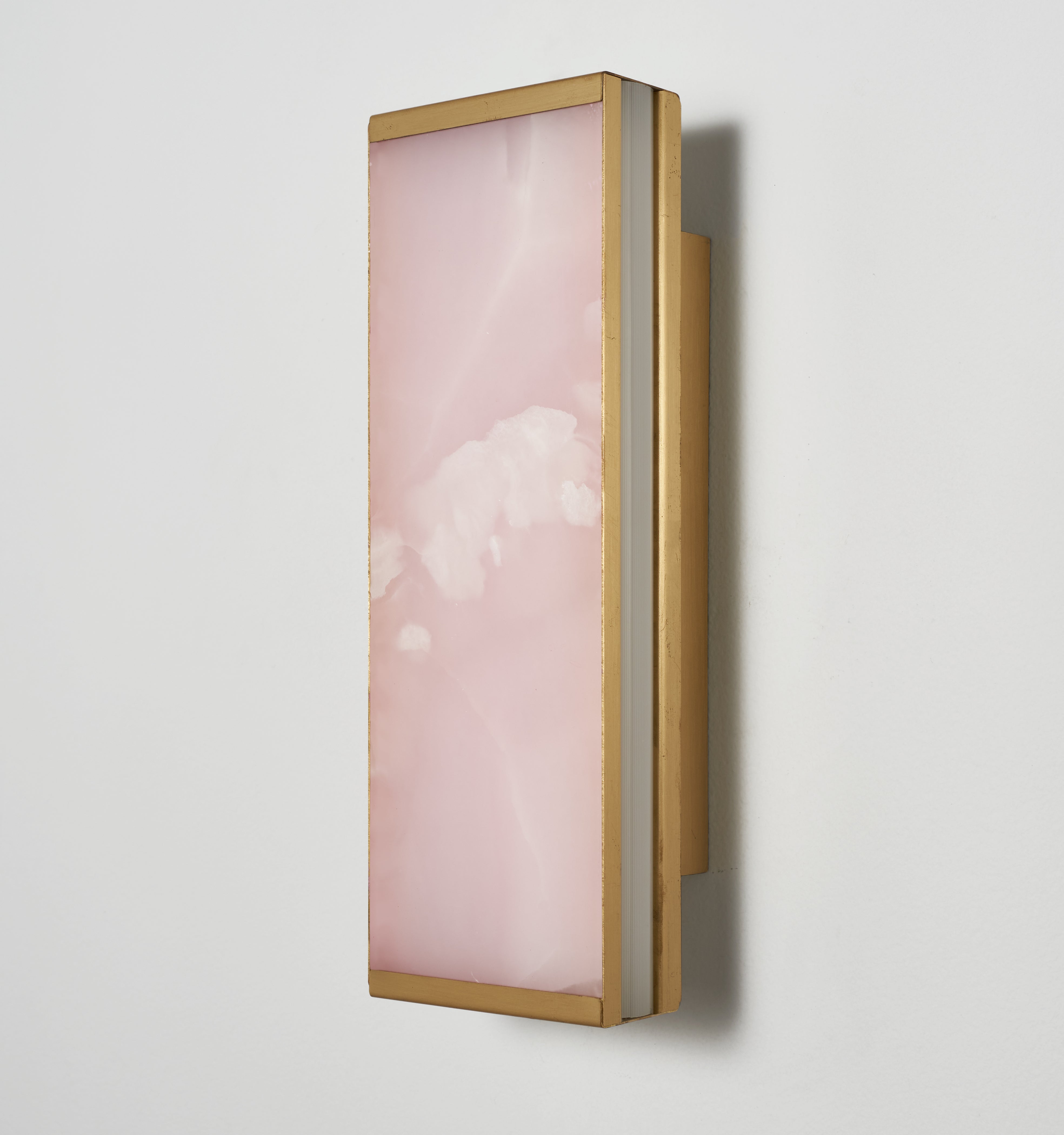 Tech Wall Light pink, side
