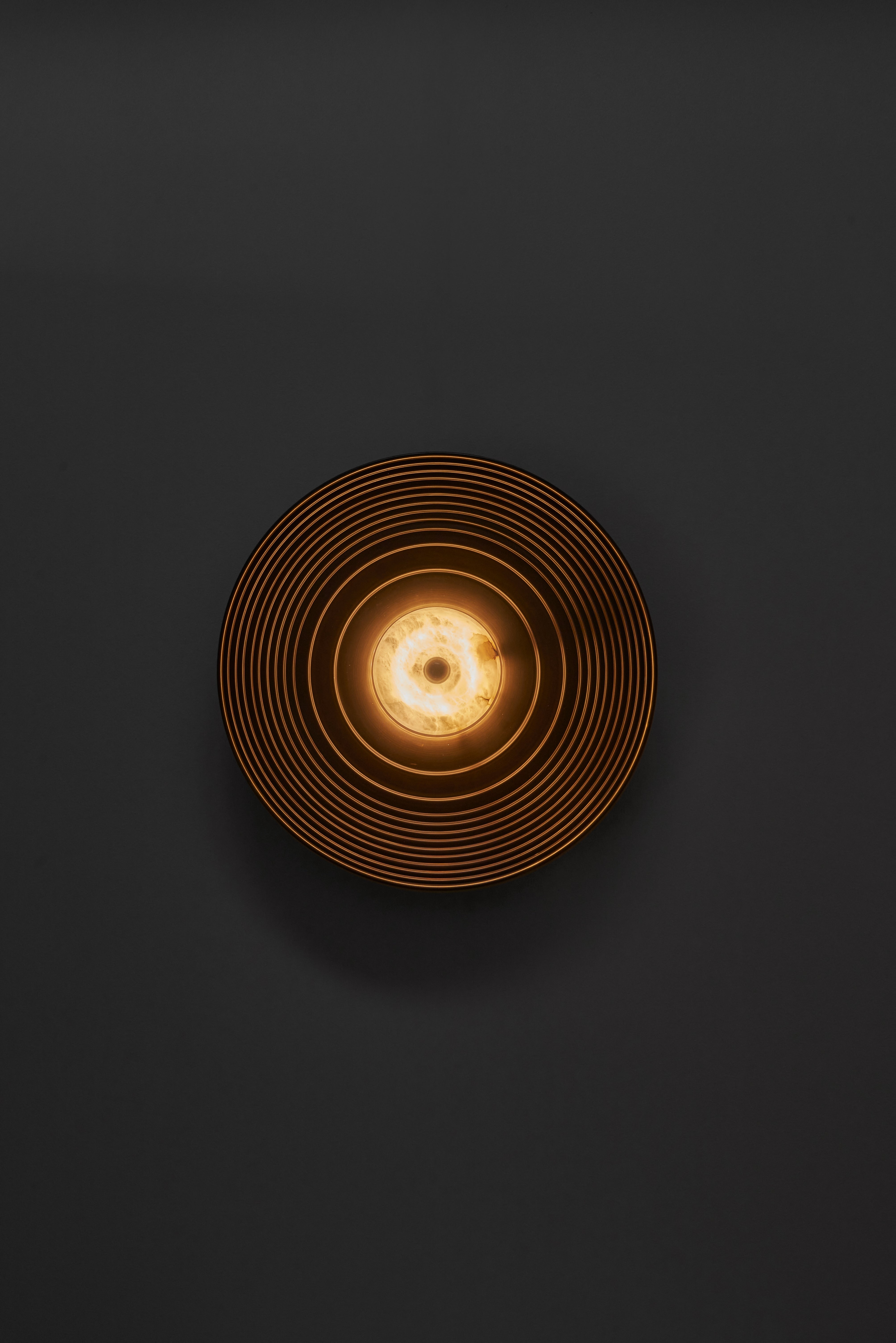 Gong Wall Light