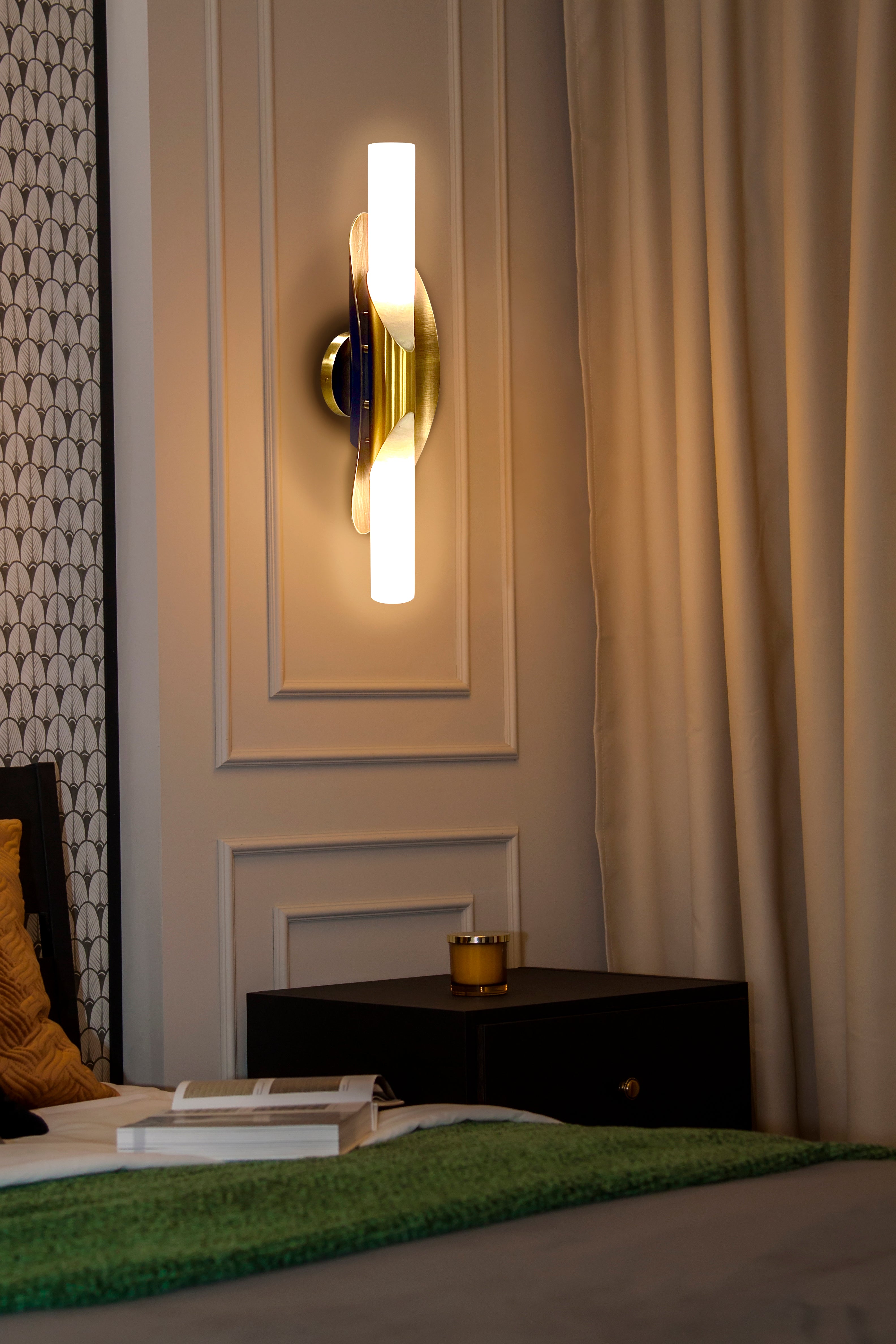 Manta Wall Light Lifestyle 