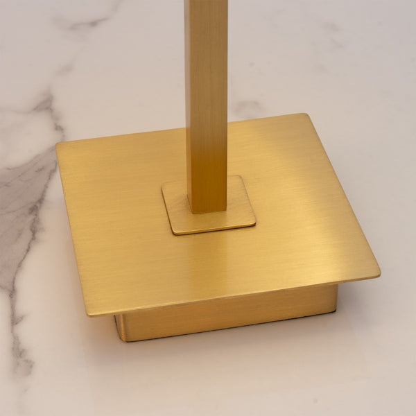 Oakmont Rechargeable Table Lamp