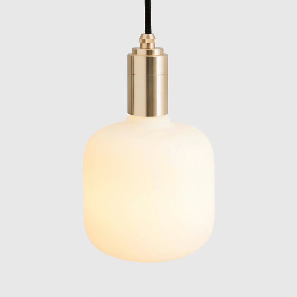 Oblo plug in Pendant Brass still 2