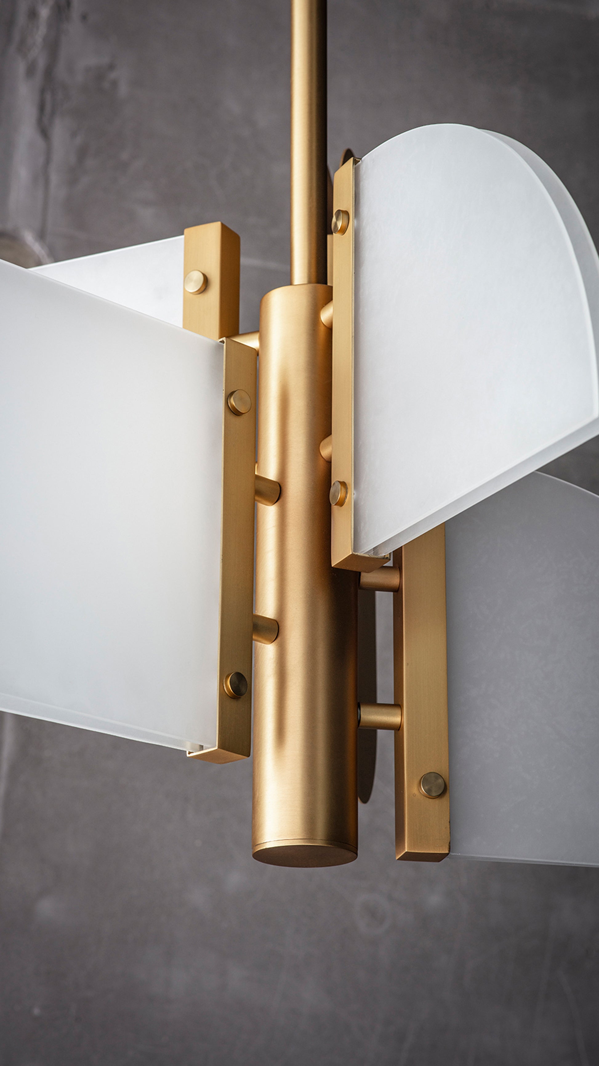 Geometric Task Pendant Light detailed view