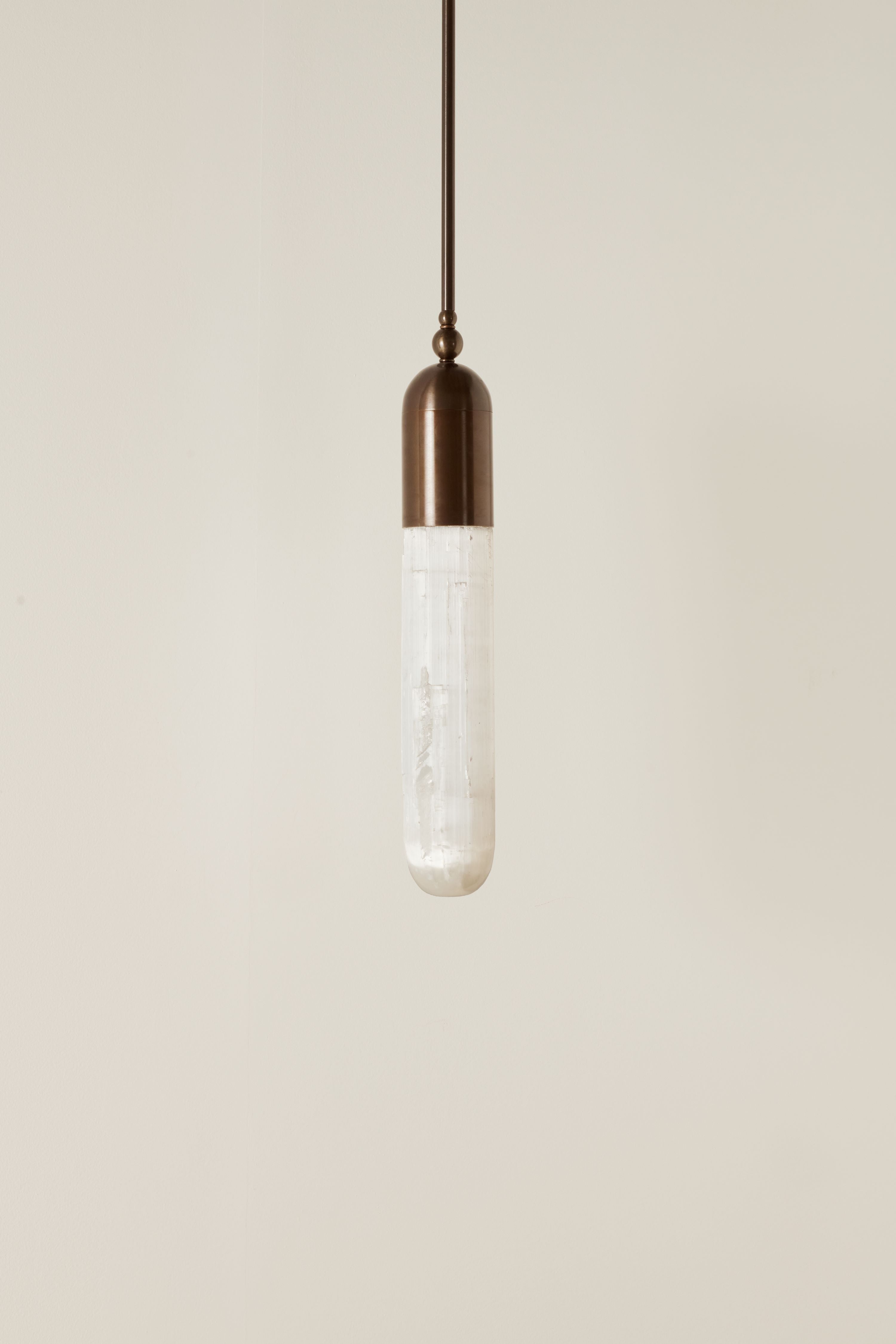 Selene Maxi Pendant Light front