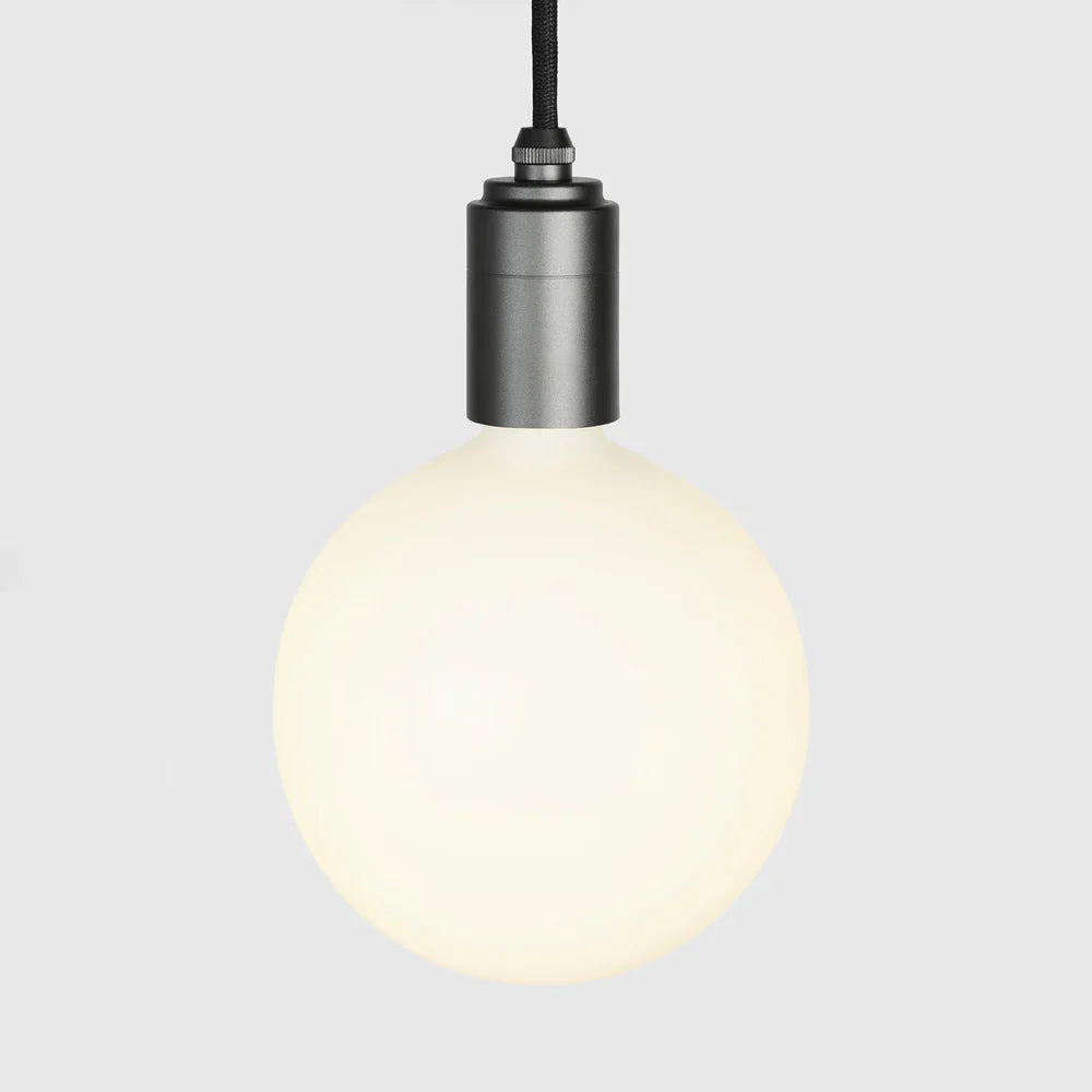 Sphere IV pendant Graphite still 1