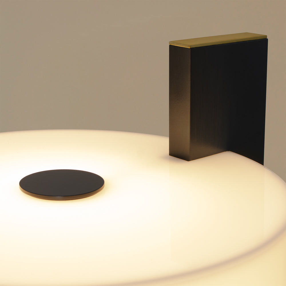 Turris Floor Lamp