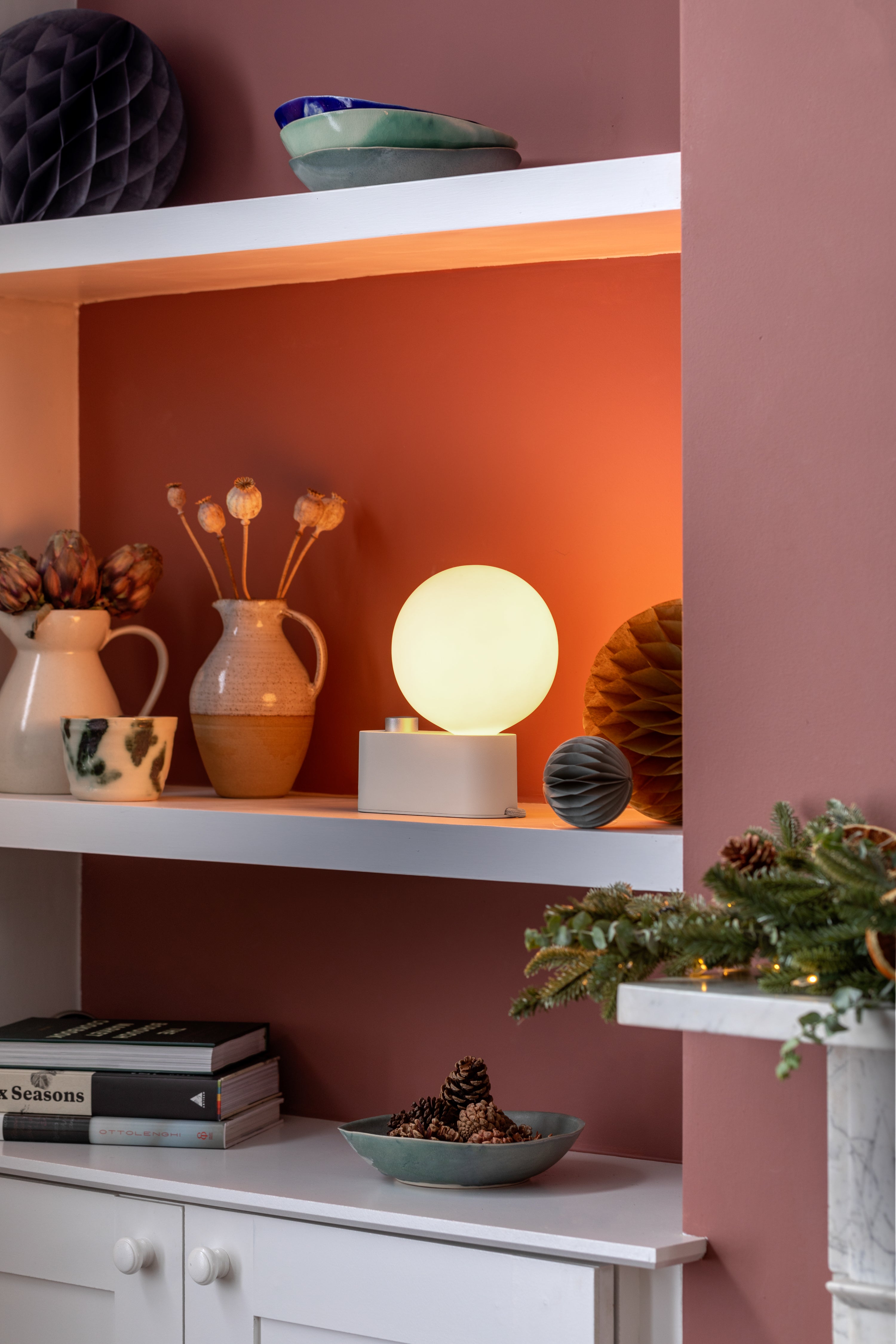 Tala Alumina Table Lamp chalk lifestyle 38