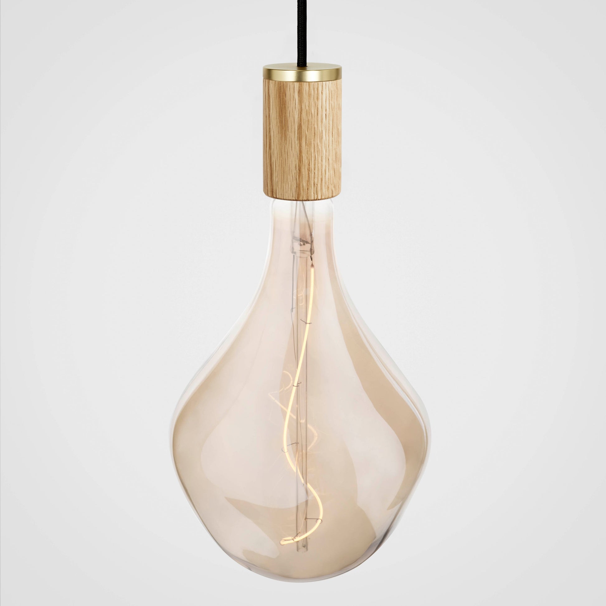 Tala Nine Ceiling Light Oak Voronoi II CP WHT SET NON OP 02_6 detail Still