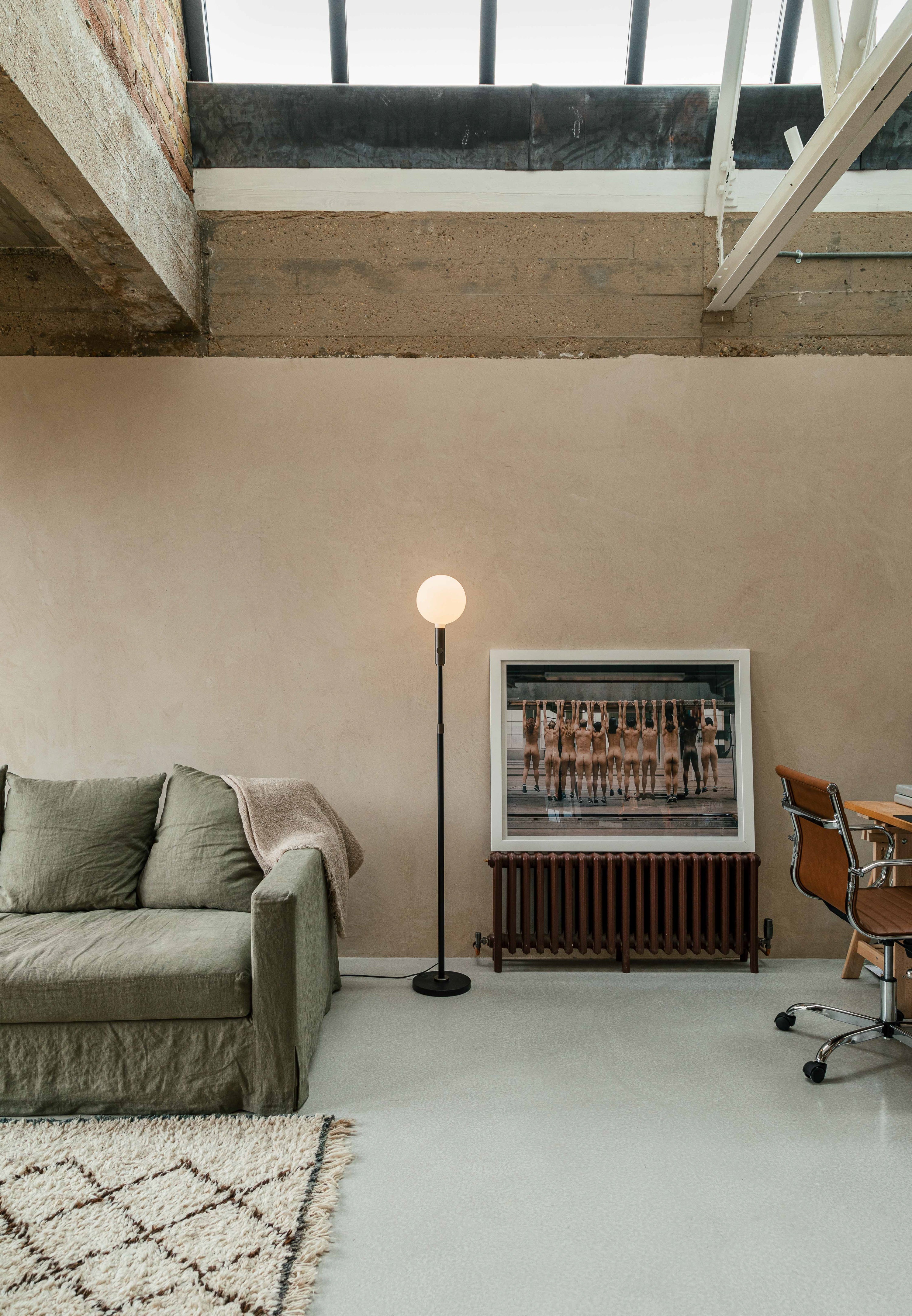 Tala Poise Floor Graphite lifestyle 12