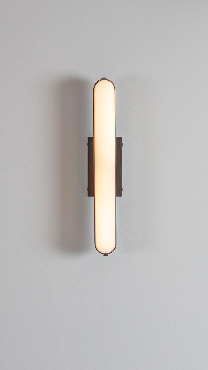 Stadium Wall Light dark bronze, front view on.