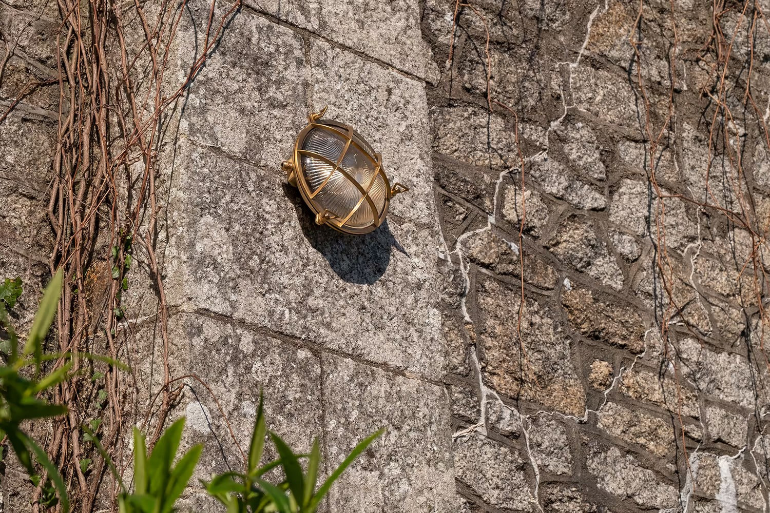 Soho Lighting Carlisle Grid Prismatic Glass IP65 Outdoor & Bathroom Laquered Solid Brass Bulkhead Wall Light