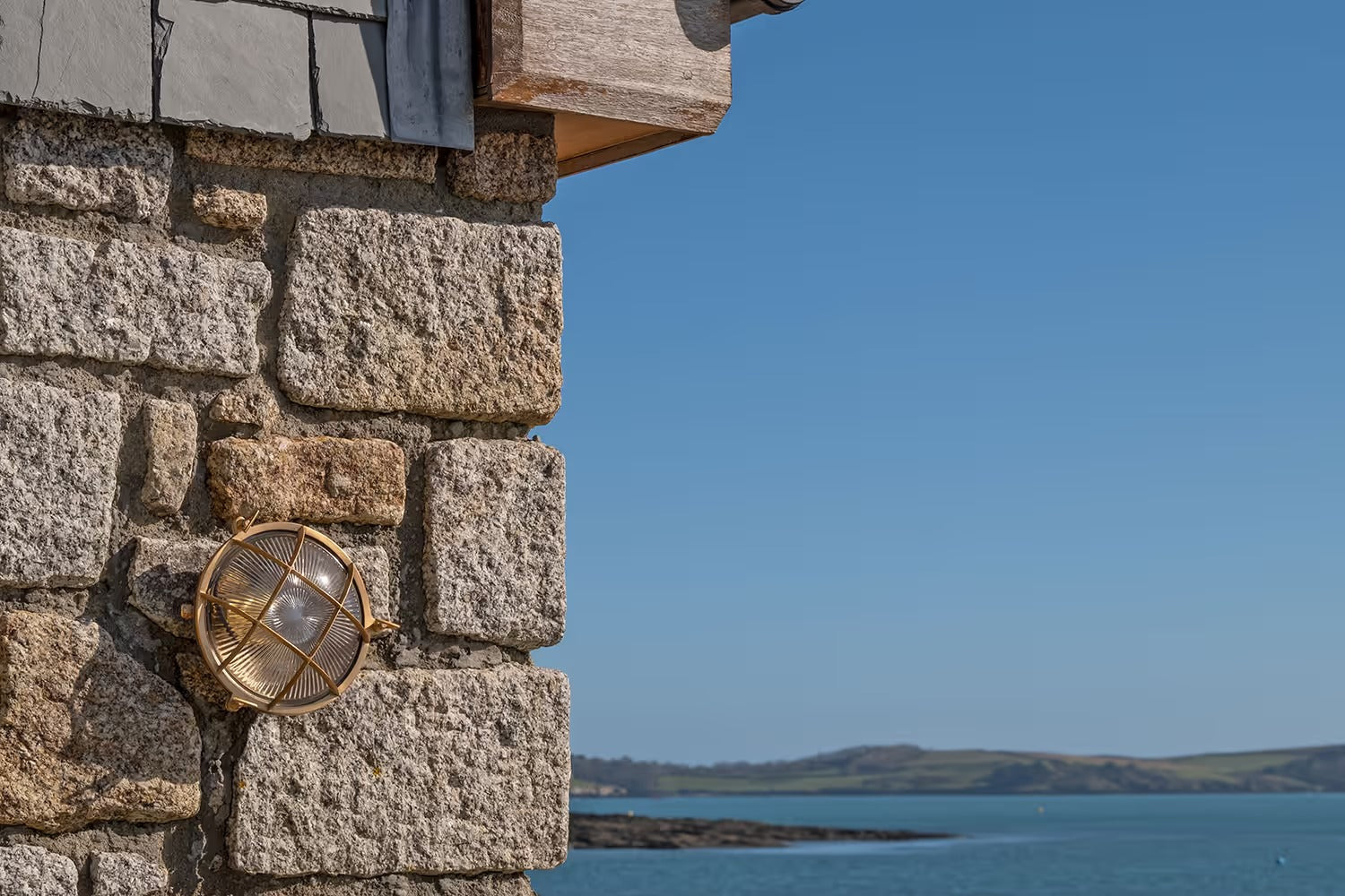 Soho Lighting Carlisle Grid Prismatic Glass IP65 Outdoor & Bathroom Laquered Solid Brass Bulkhead Wall Light