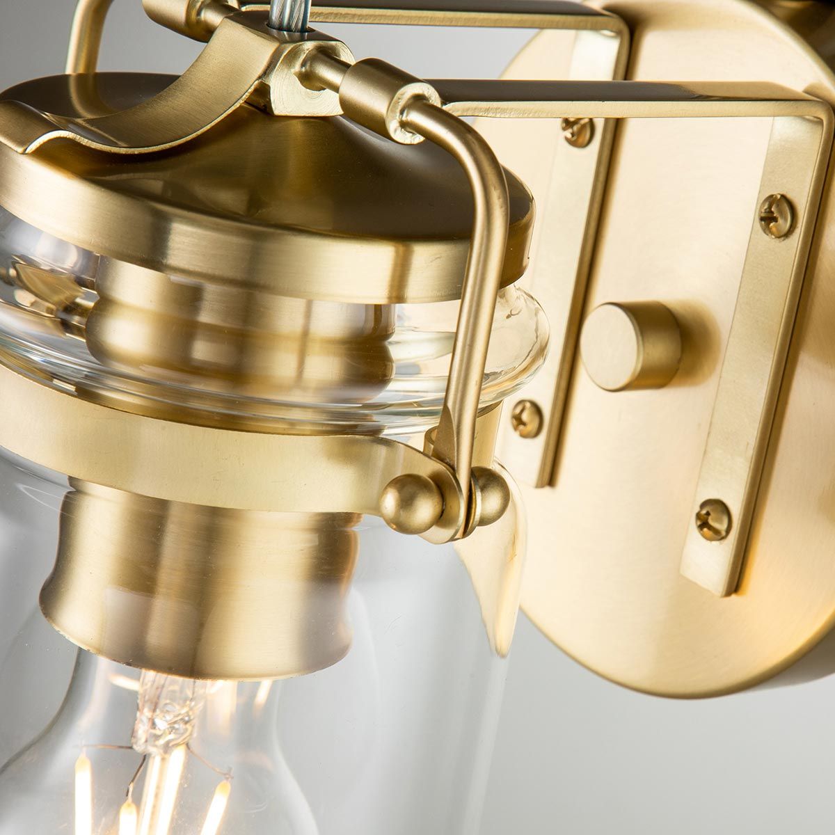 Brinley Light Wall Light in Brushed Brass