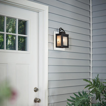 Carlson Light Wall Lantern in Rubbed Bronze