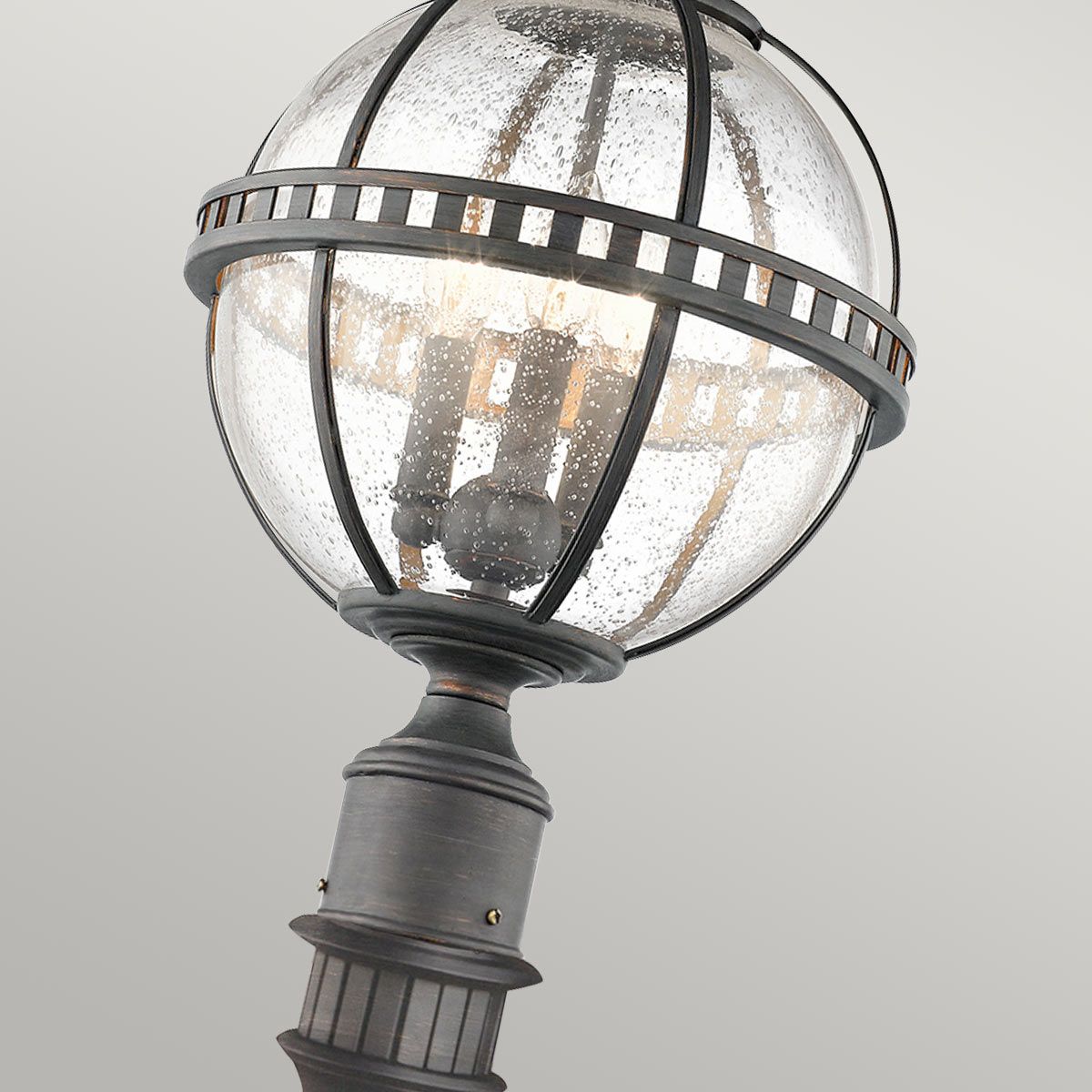 Halleron Light Pedestal Lantern in Londonderry