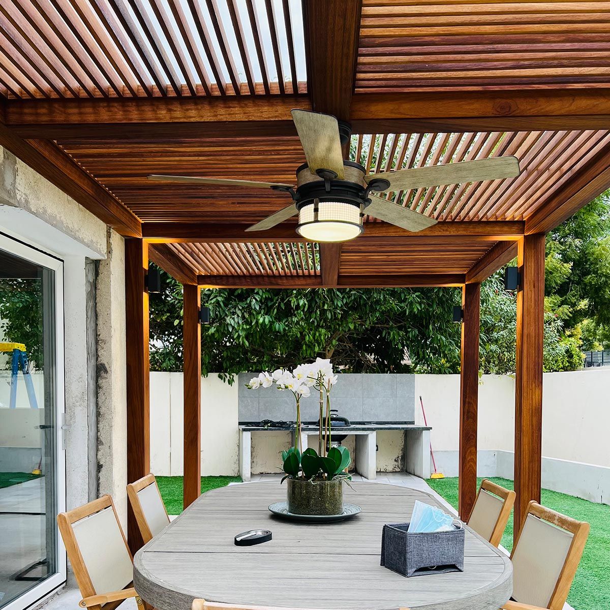 Ahrendale in Fan in Anvil Iron