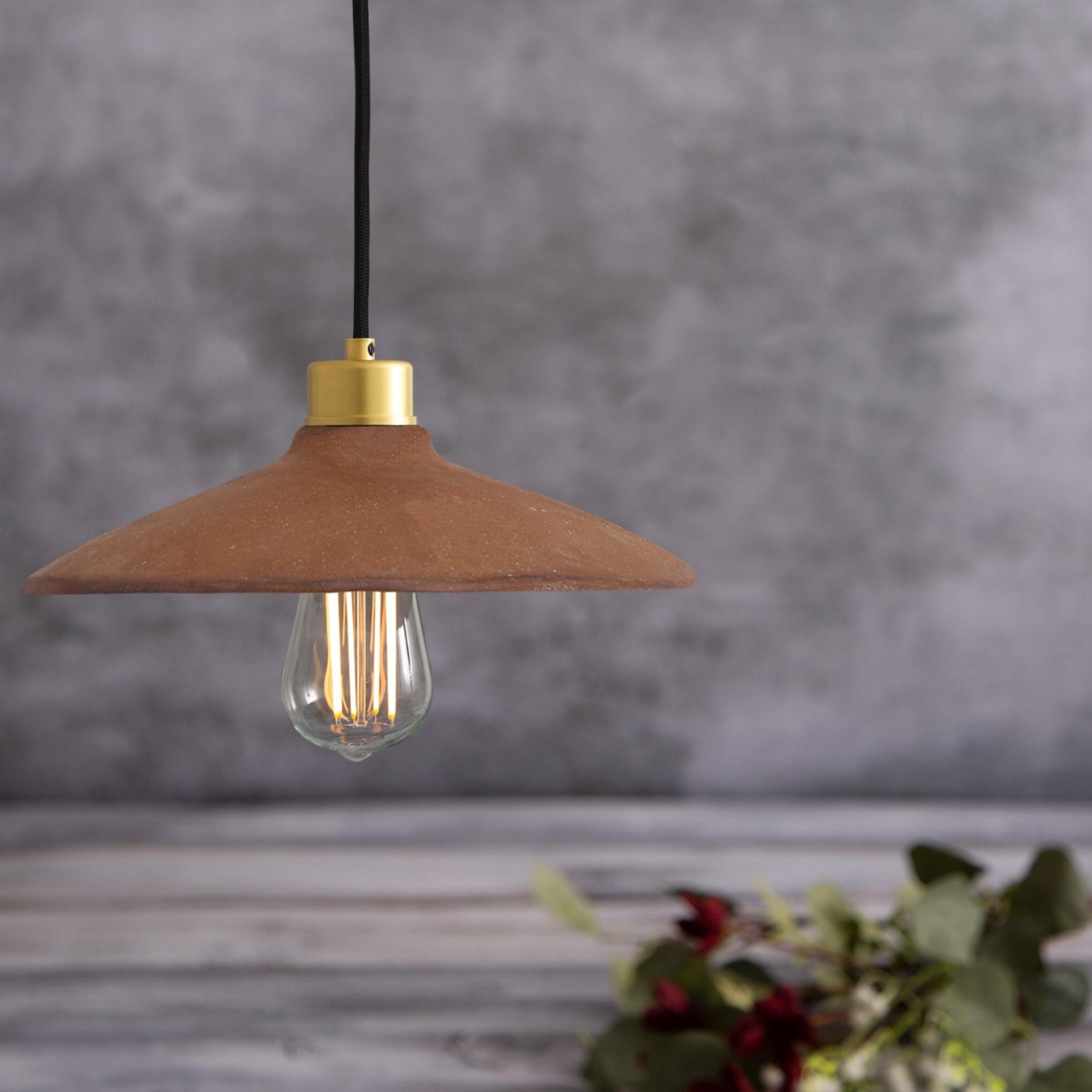 Pyrus Ceramic Pendant Light 28cm, Red Iron, product shot