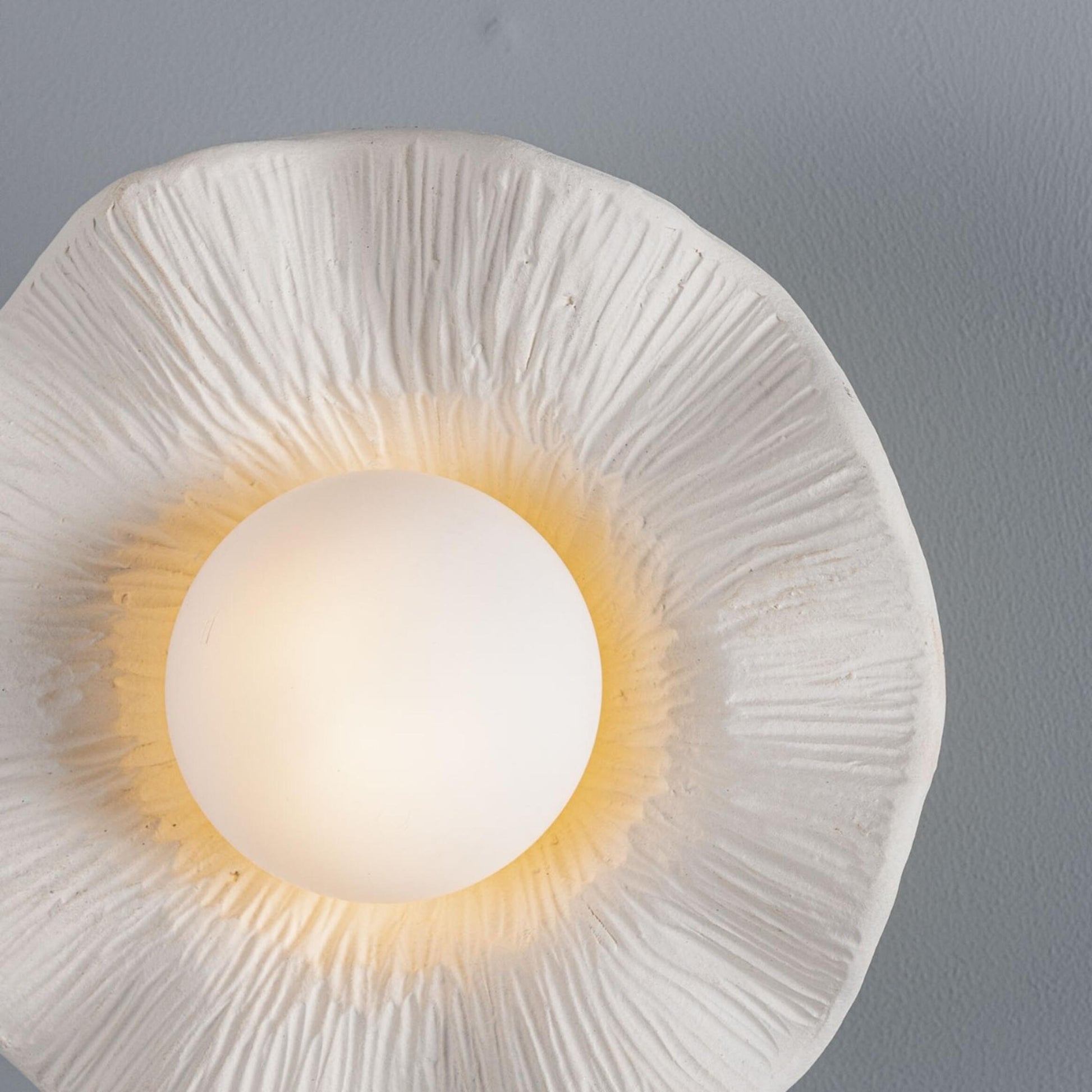 Rivale Wall Light with Wavy Ceramic Shade, Matte White Striped, product shot
