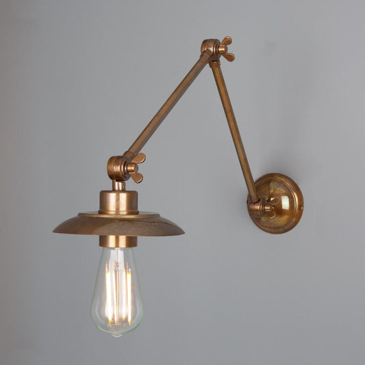 Reznor Vintage Adjustable Arm Bare Bulb Picture Light