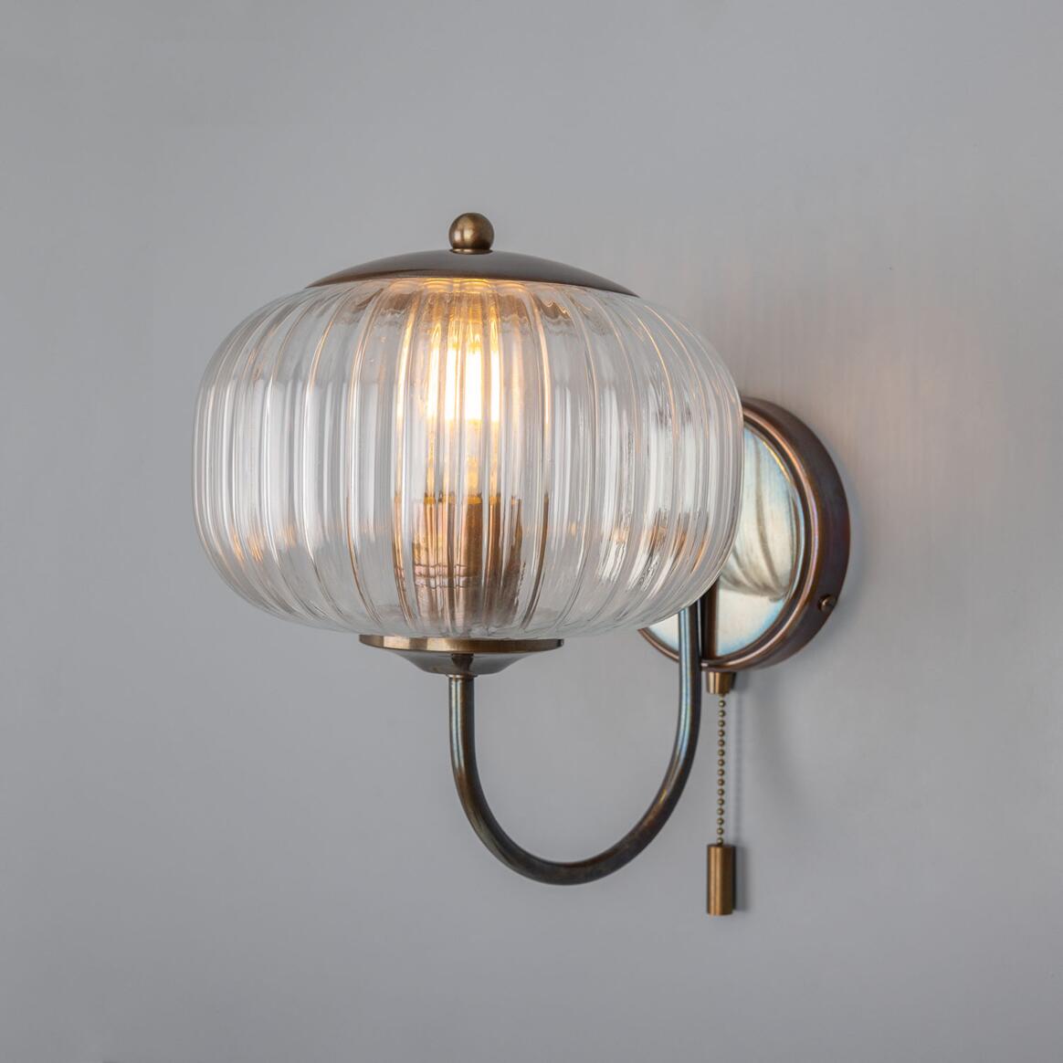 Nehir Reeded Glass Wall Light with Pull Switch 20cm