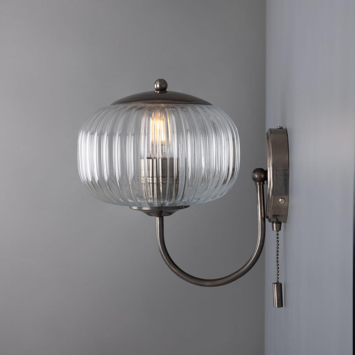 Nehir Reeded Glass Wall Light with Pull Switch 20cm