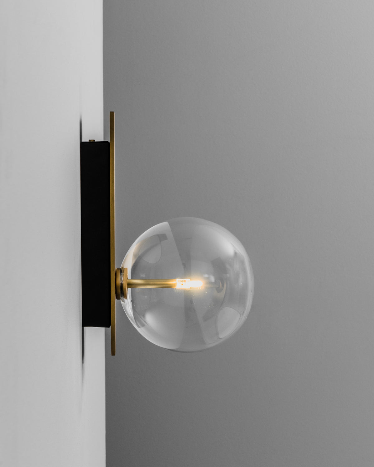 Oslo Wall Light