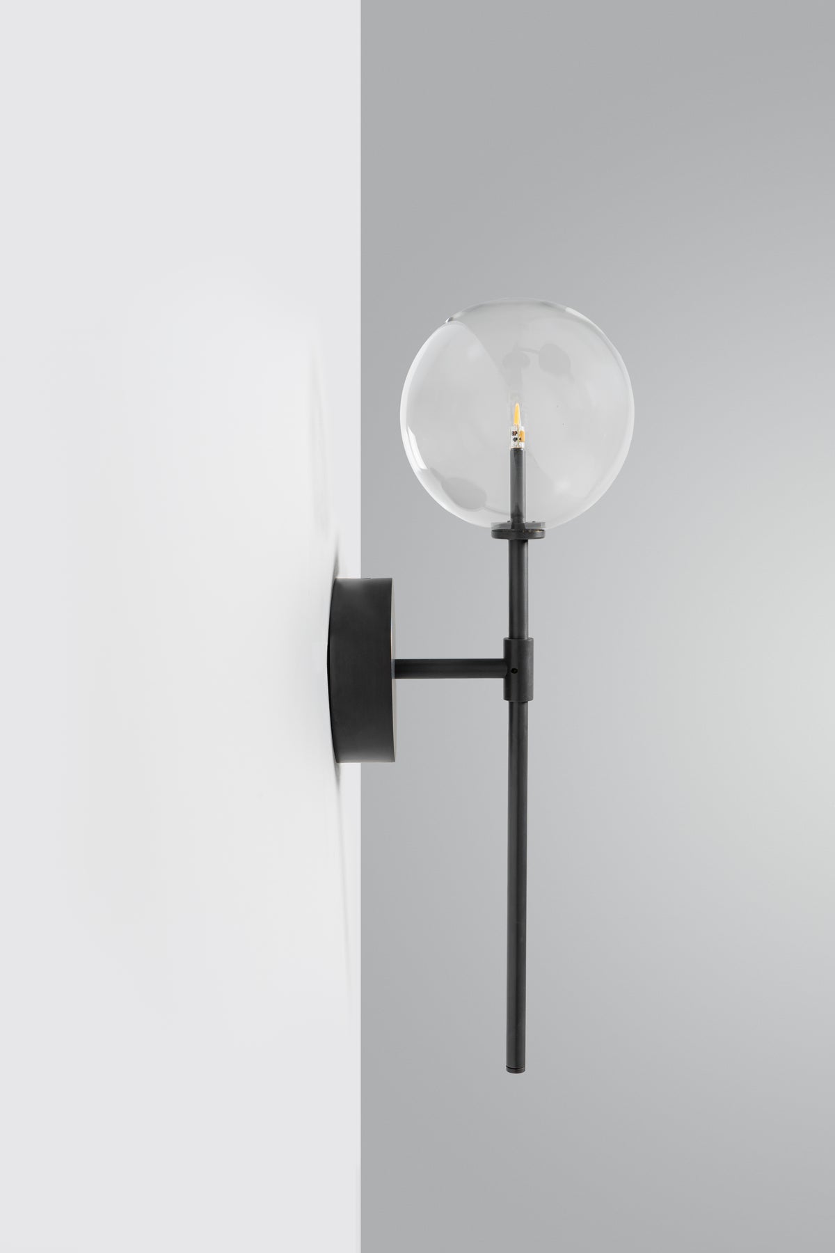 Dawn Single Wall Light