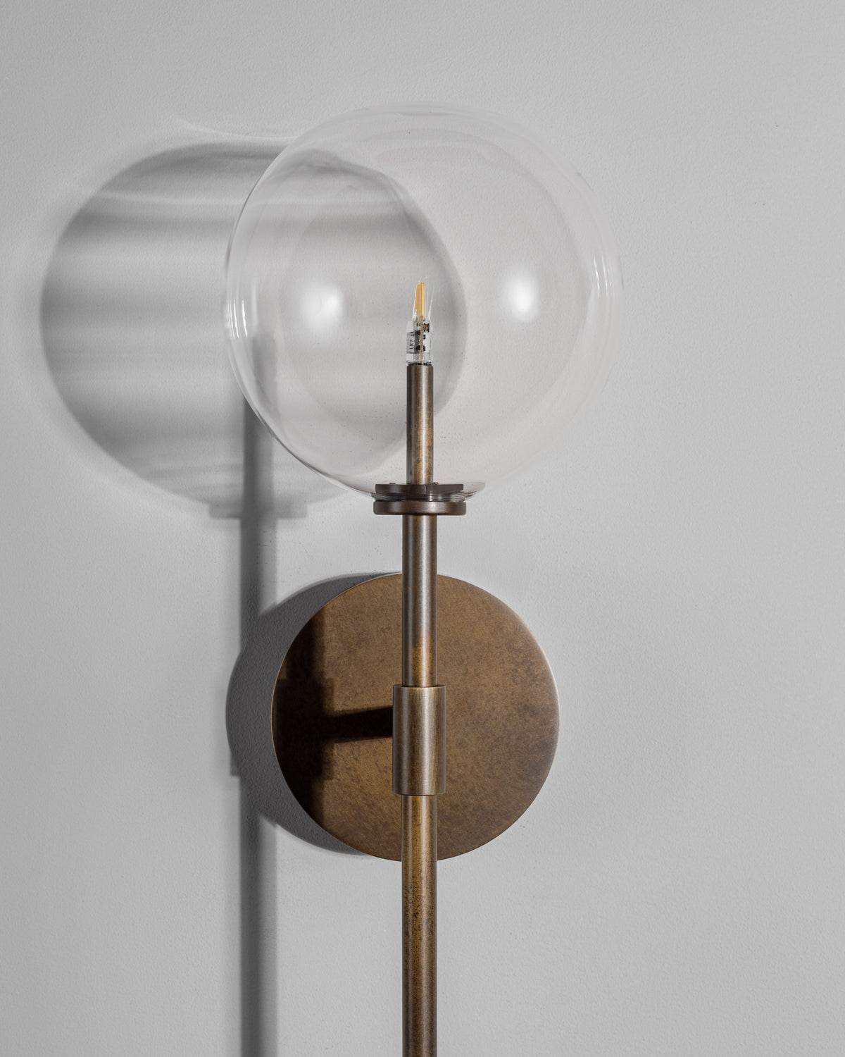 Dawn Single Wall Light