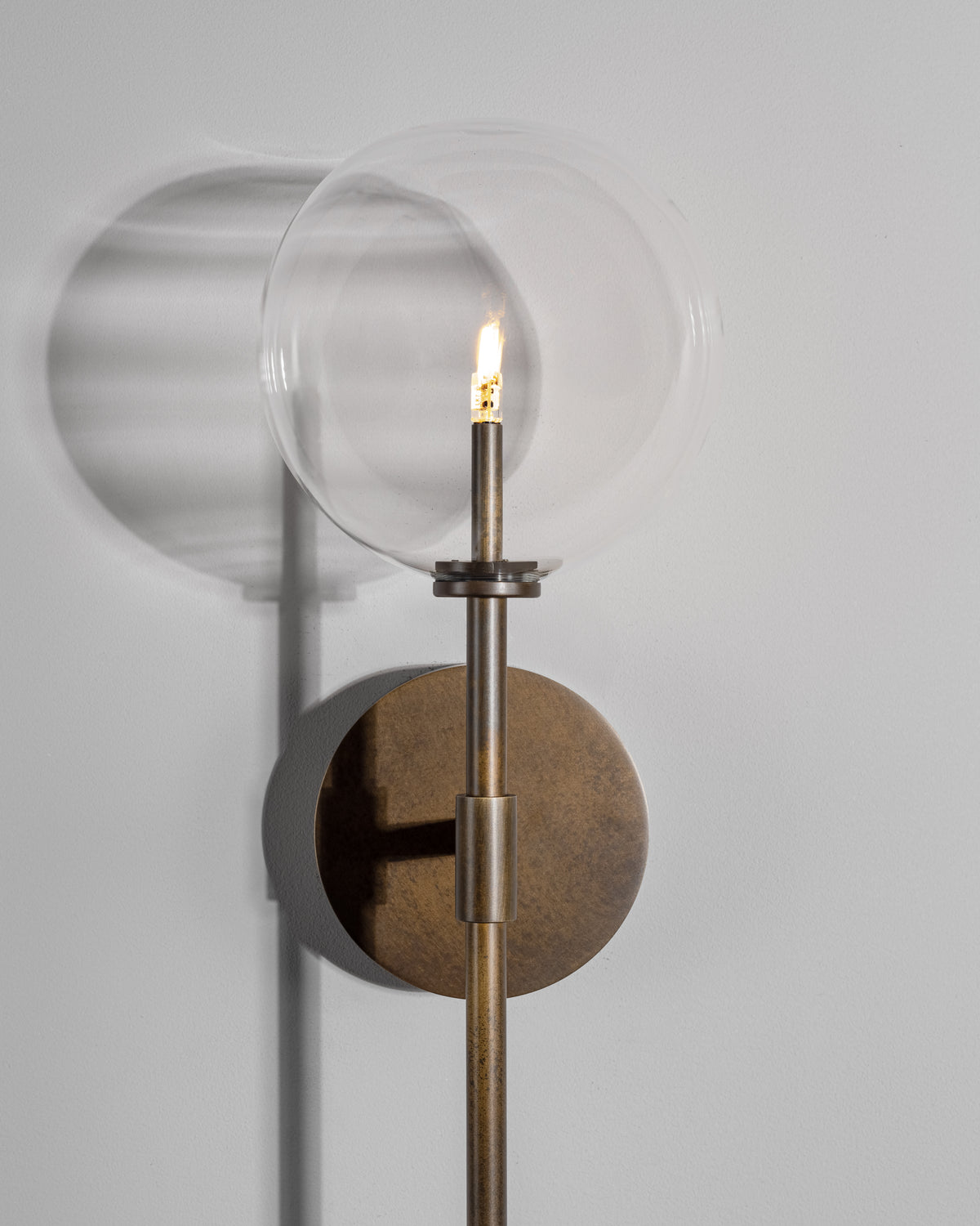 Dawn Single Wall Light