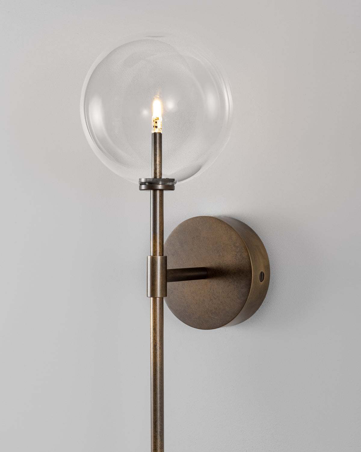 Dawn Single Wall Light