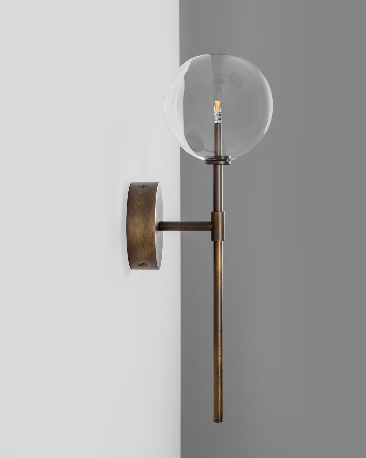 Dawn Single Wall Light