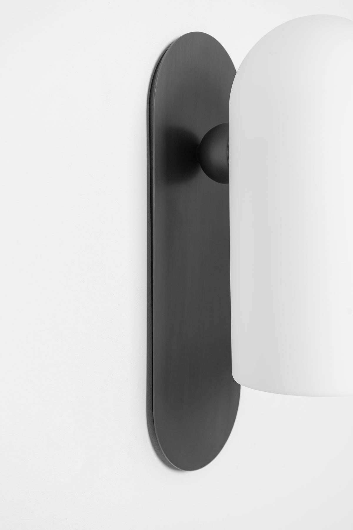 Odyssey Medium Wall Light