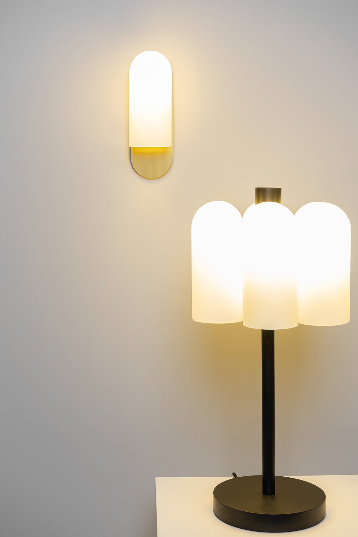 Odyssey Medium Wall Light