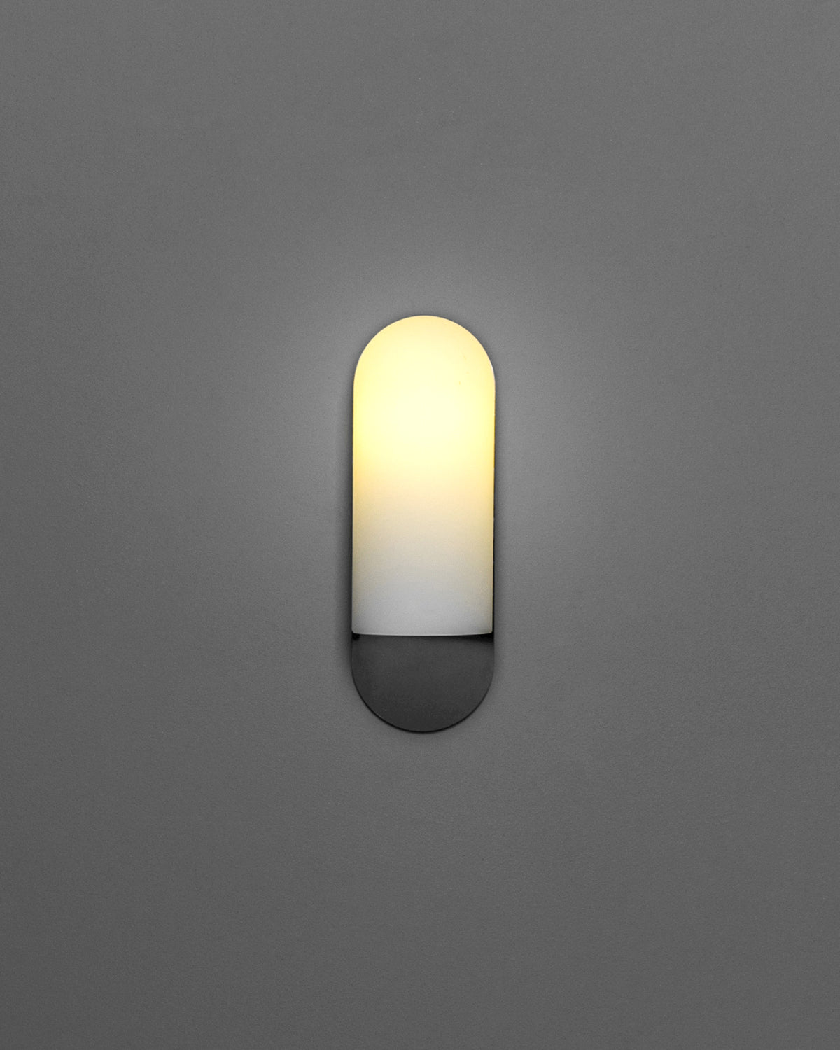 Odyssey Medium Wall Light