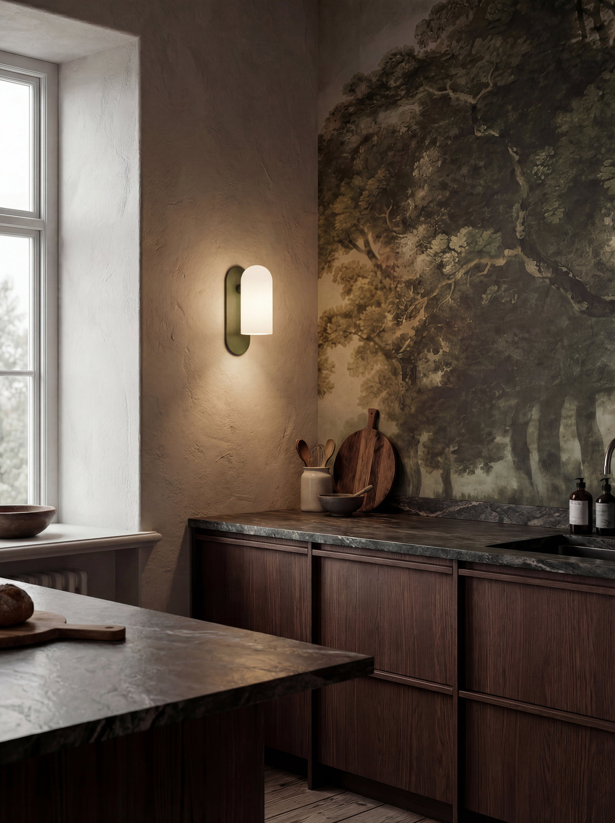 Odyssey Medium Wall Light