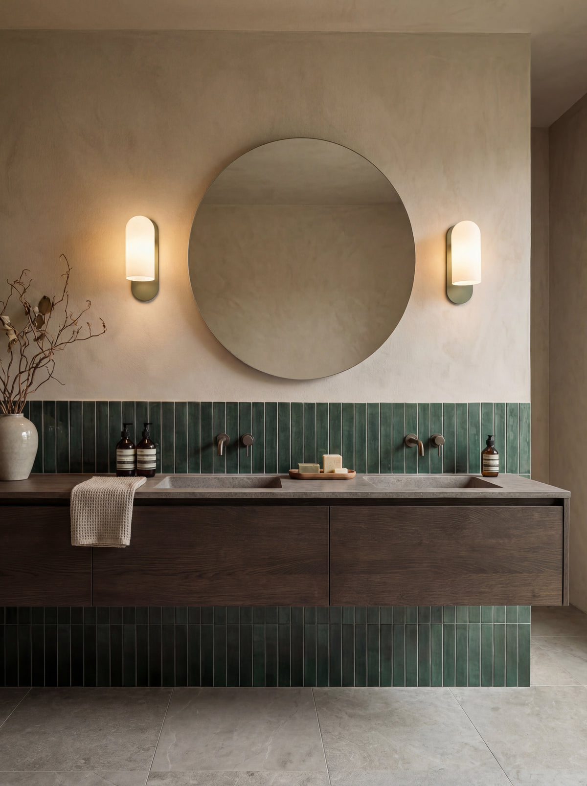 Odyssey Medium Wall Light